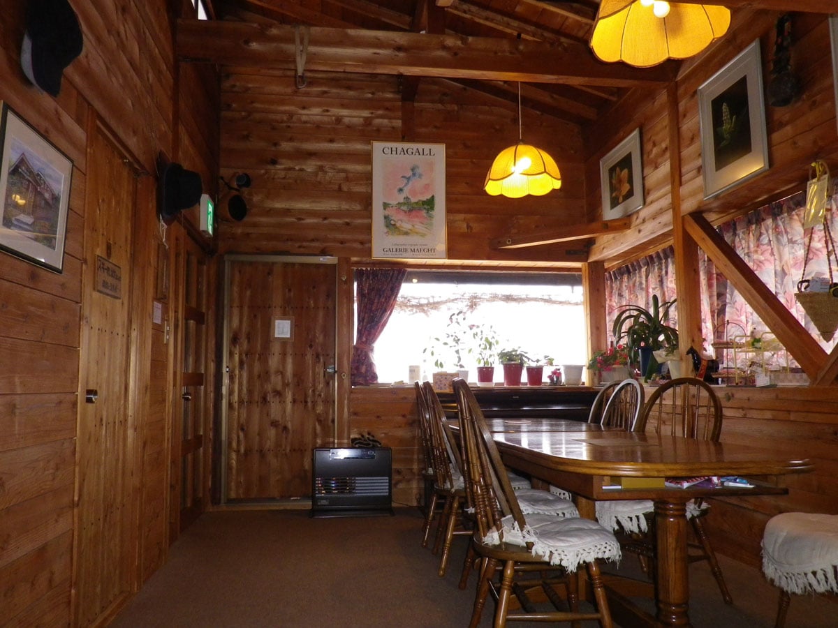 Inglenook (playroom)