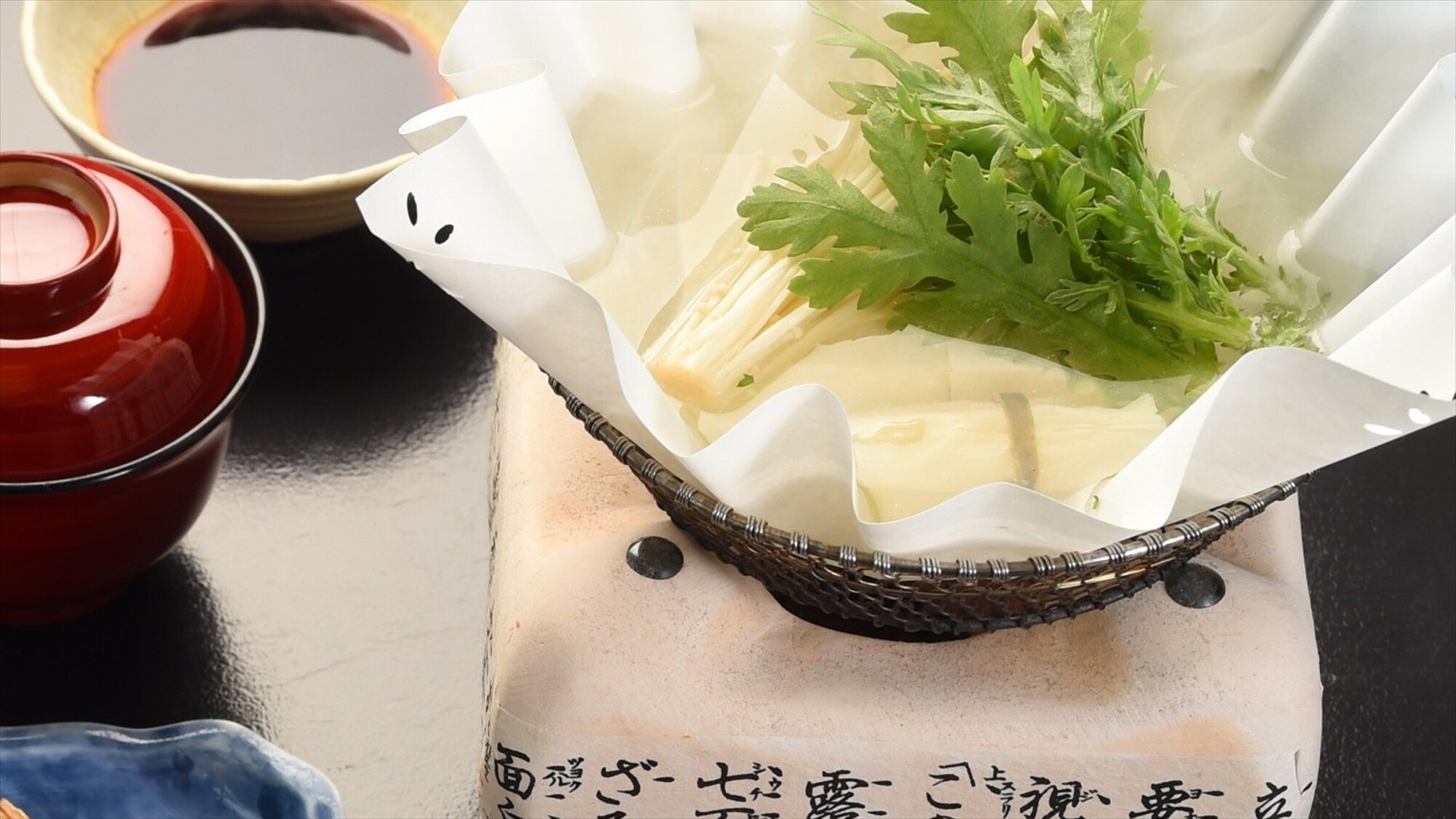 A proud breakfast where you can enjoy local gourmet food (image is an image)