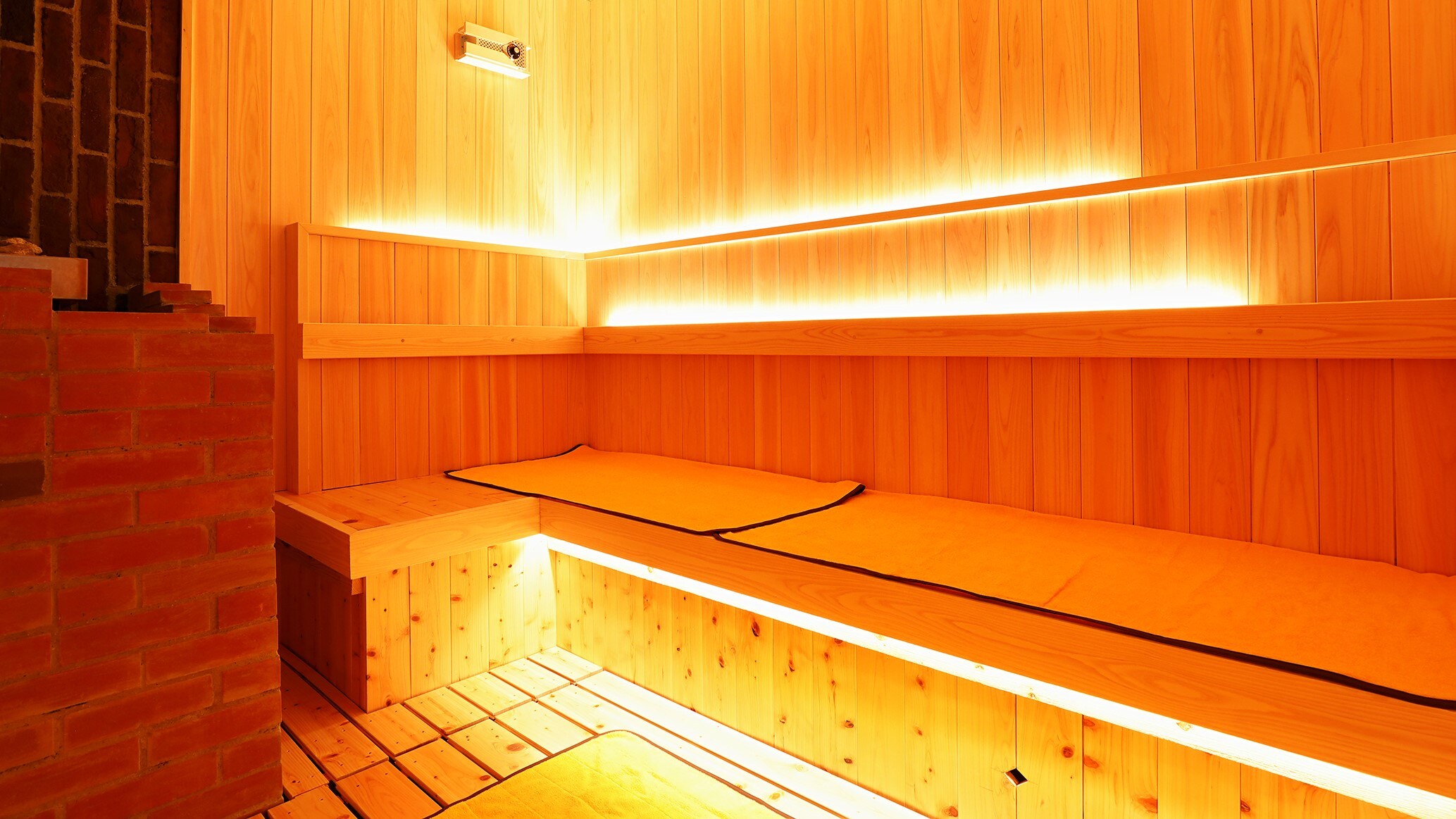 Sauna/men only