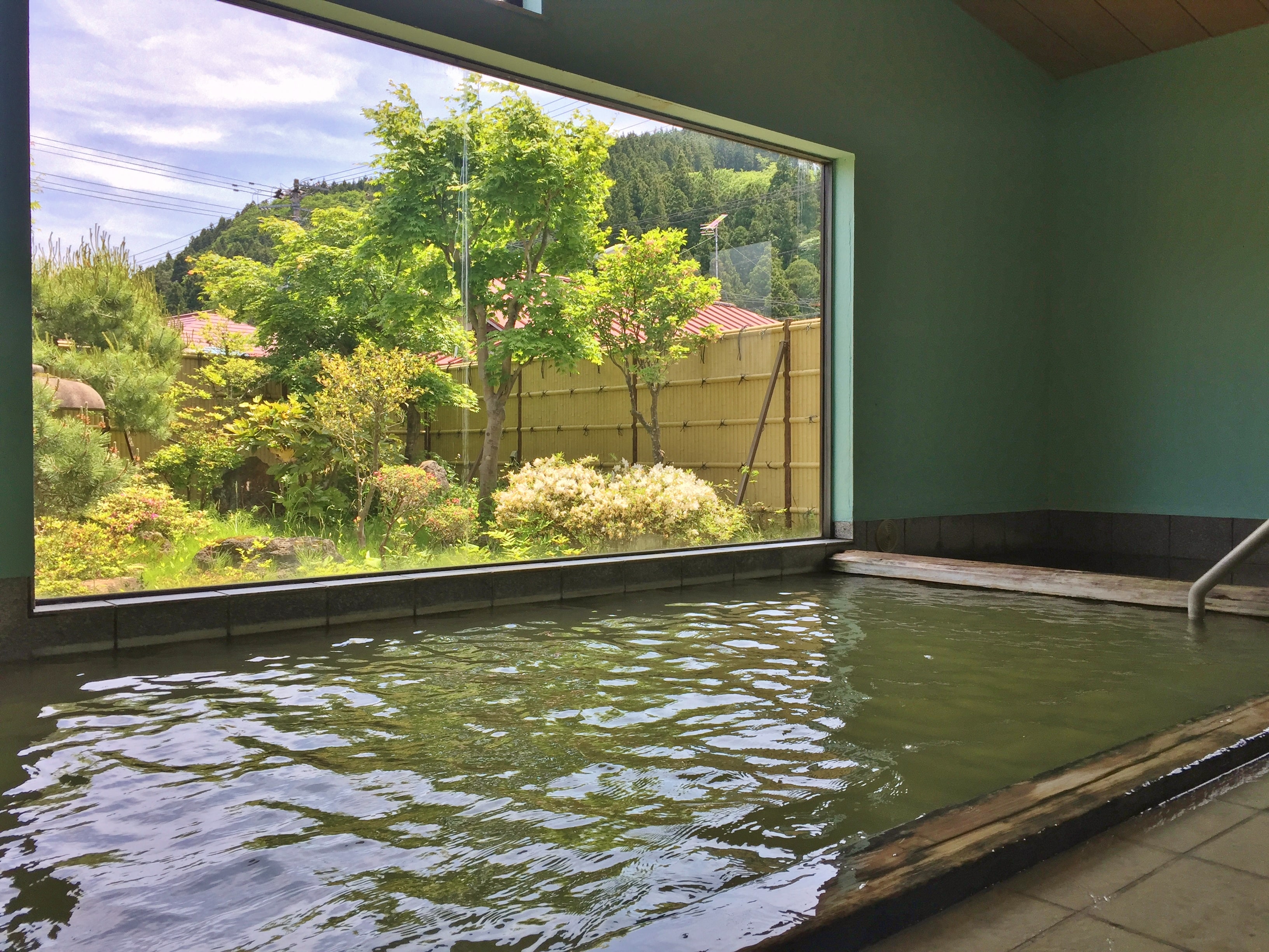 Women's large bath [Green season]