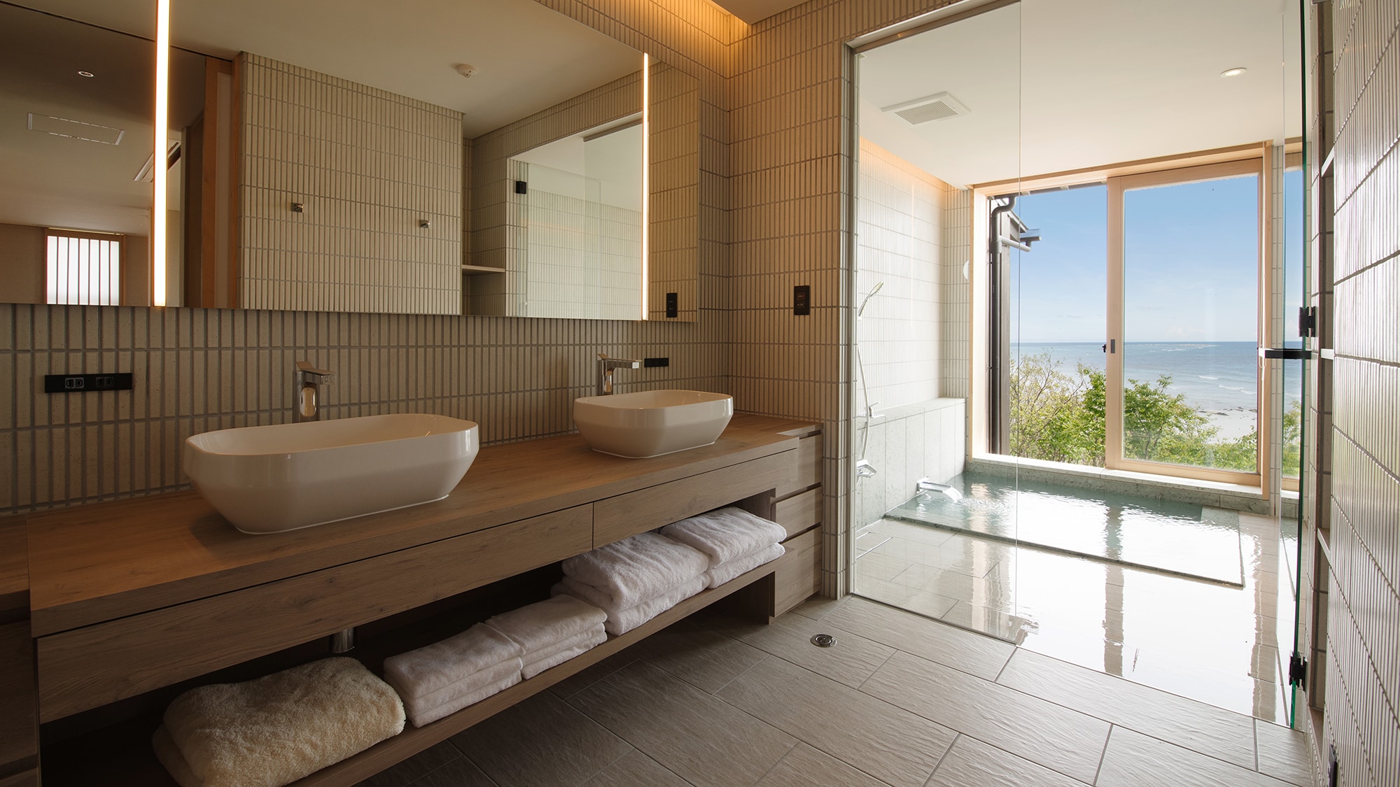 │ห้องแกรนด์สวีท│