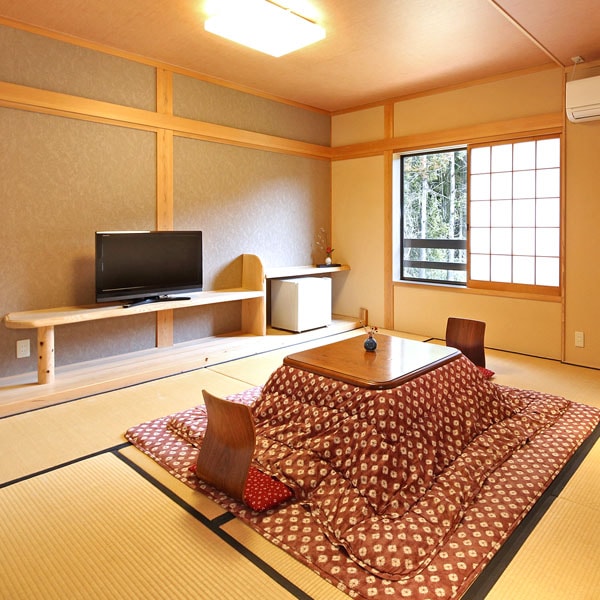 [Room] Example of a Japanese-style room with 8 tatami mats