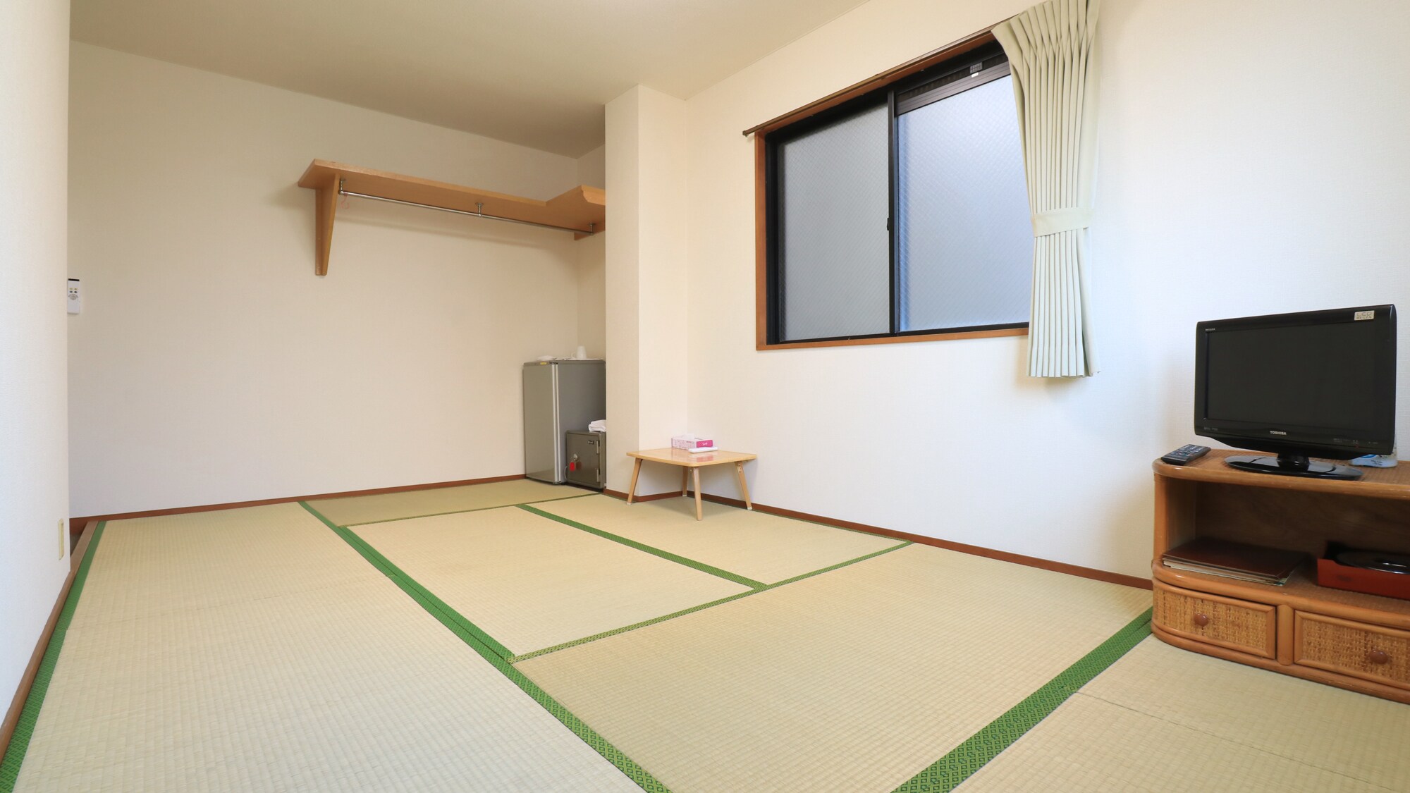 【日式房間 7.5張榻榻米】冰箱、空調、電視、保險箱、Wi-Fi一應俱全的舒適客房