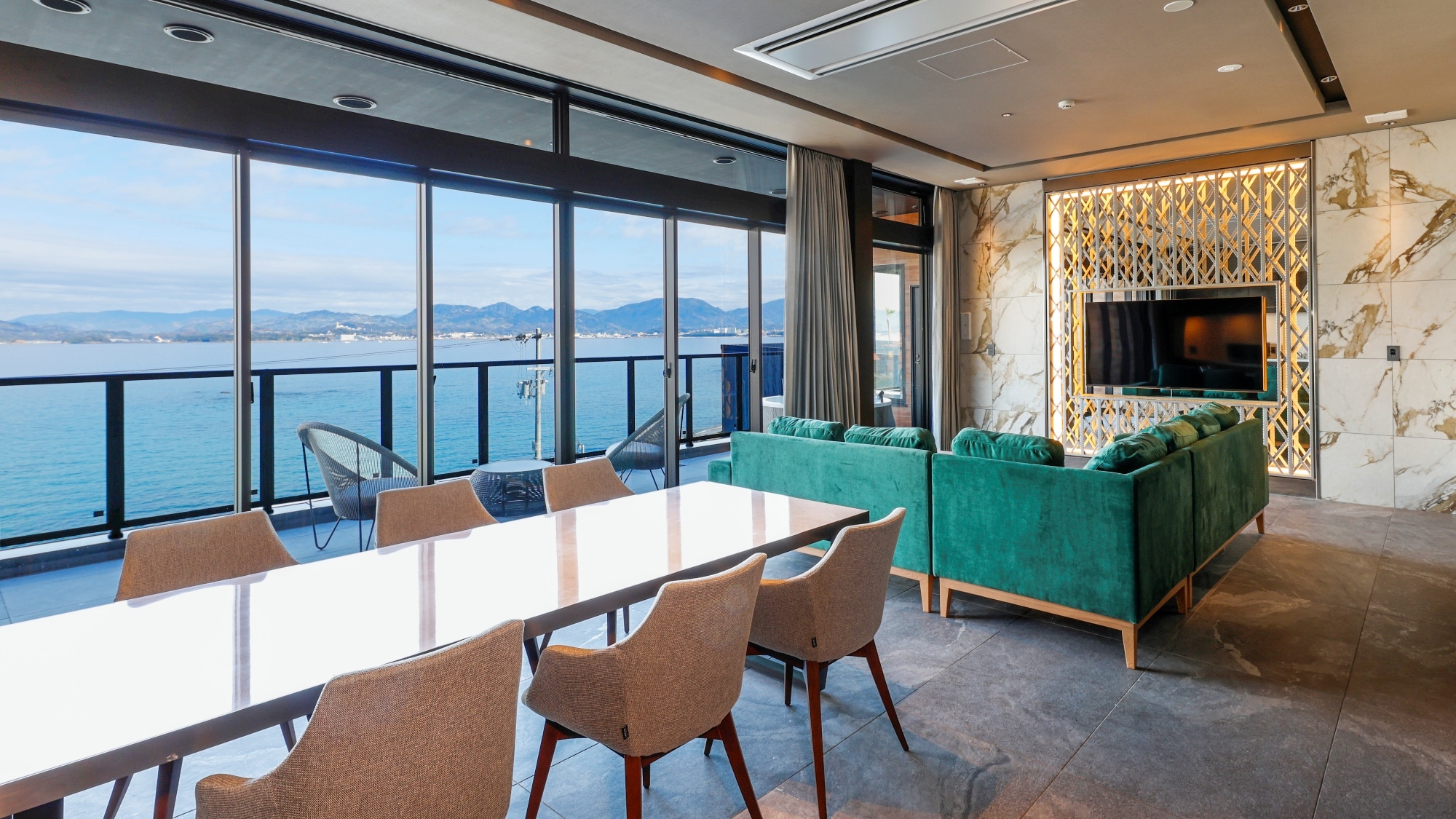 【Great Bear 2층】 거실 공간