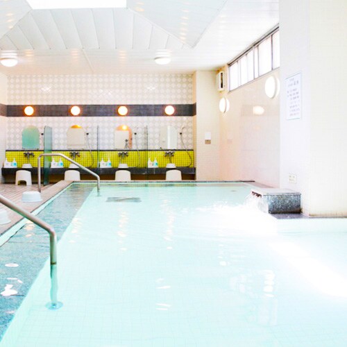 10 天然溫泉公共浴池