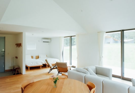 Inside the cottage for 2 people