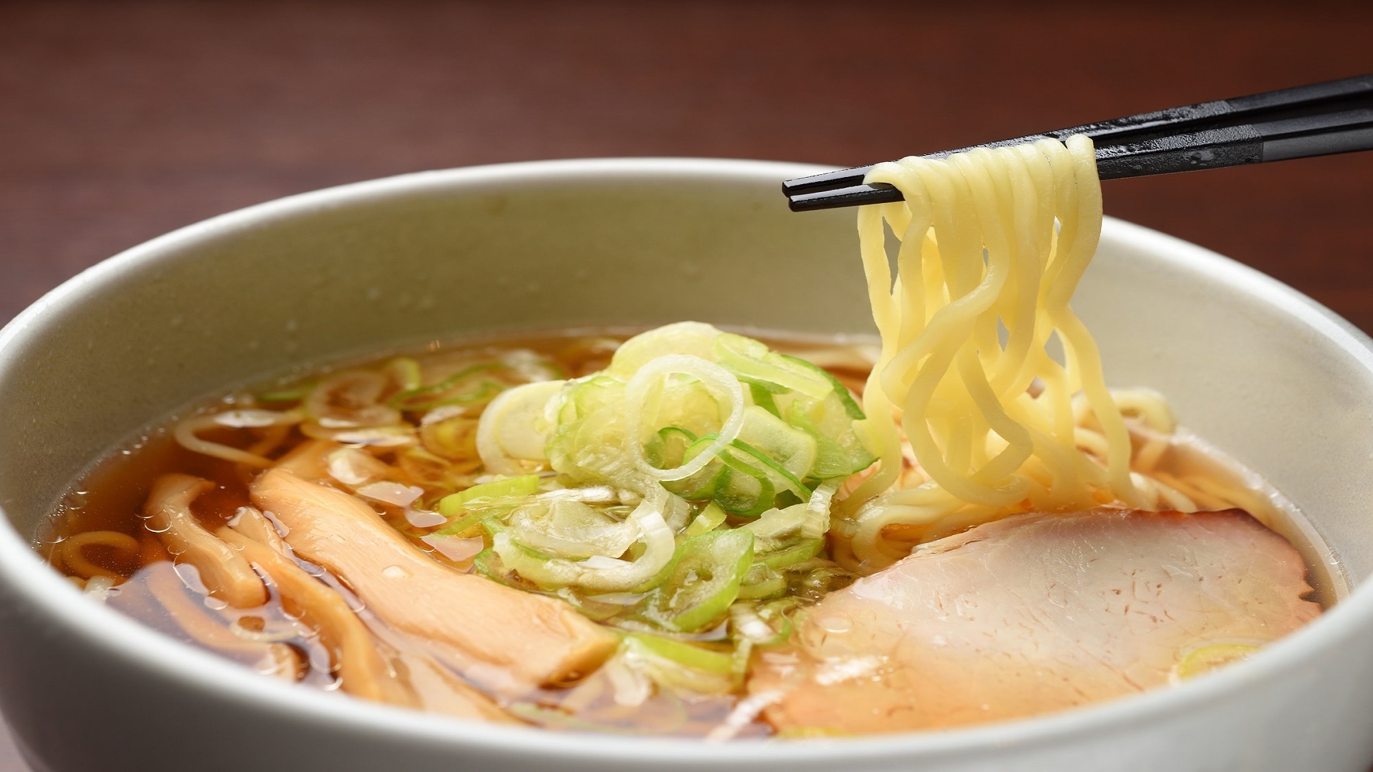 [Service] Famous night noodle (image)