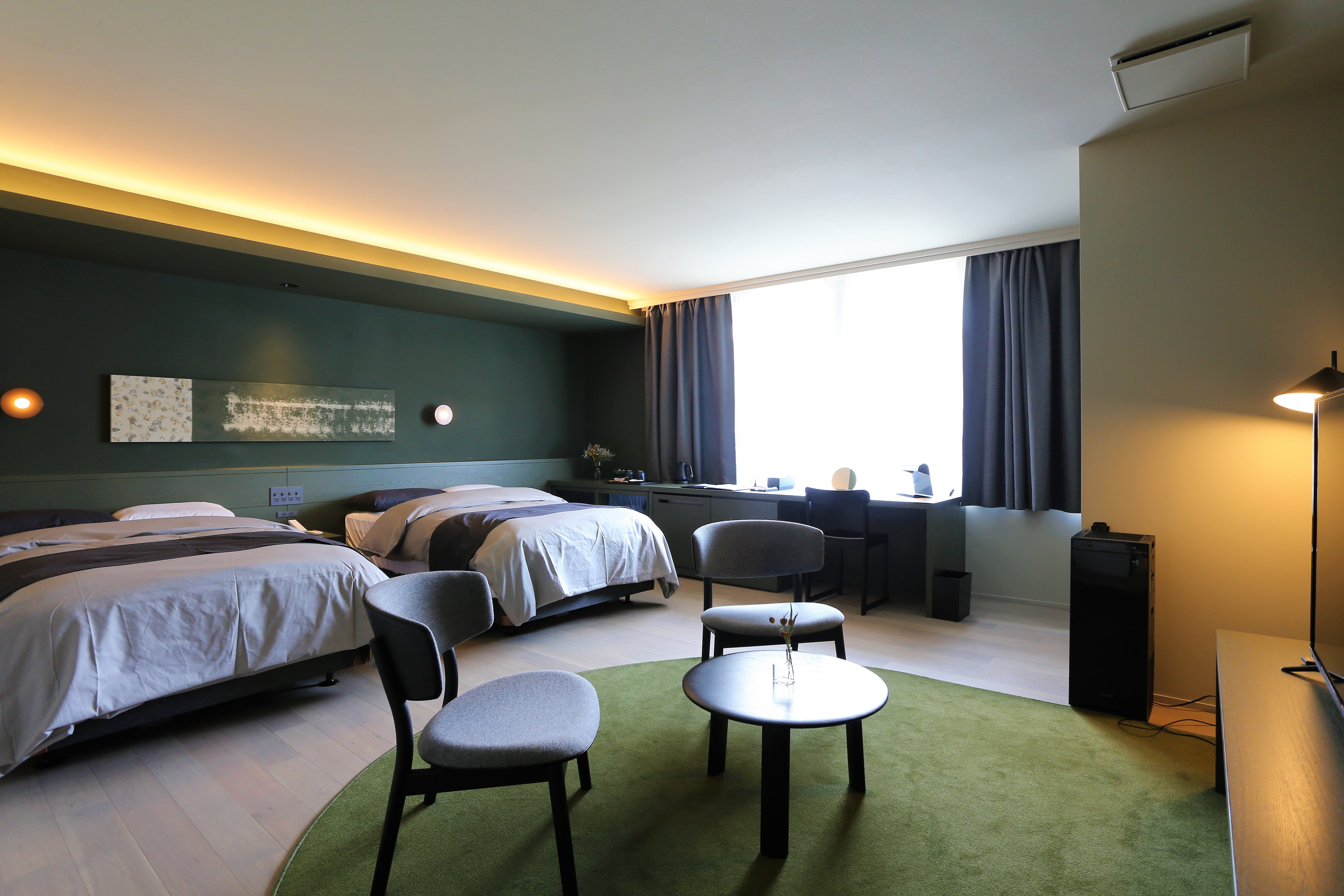 Deluxe Twin "KUSAYANAGI"