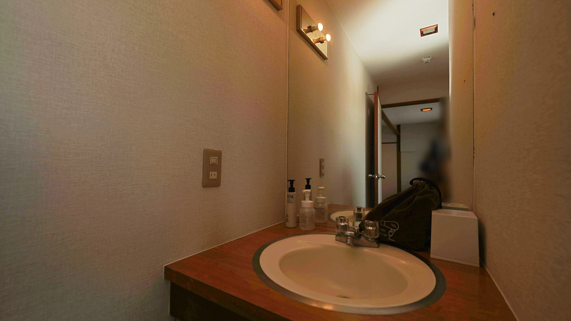 Japanese-Western room, 15 tatami mats (with indoor bath)