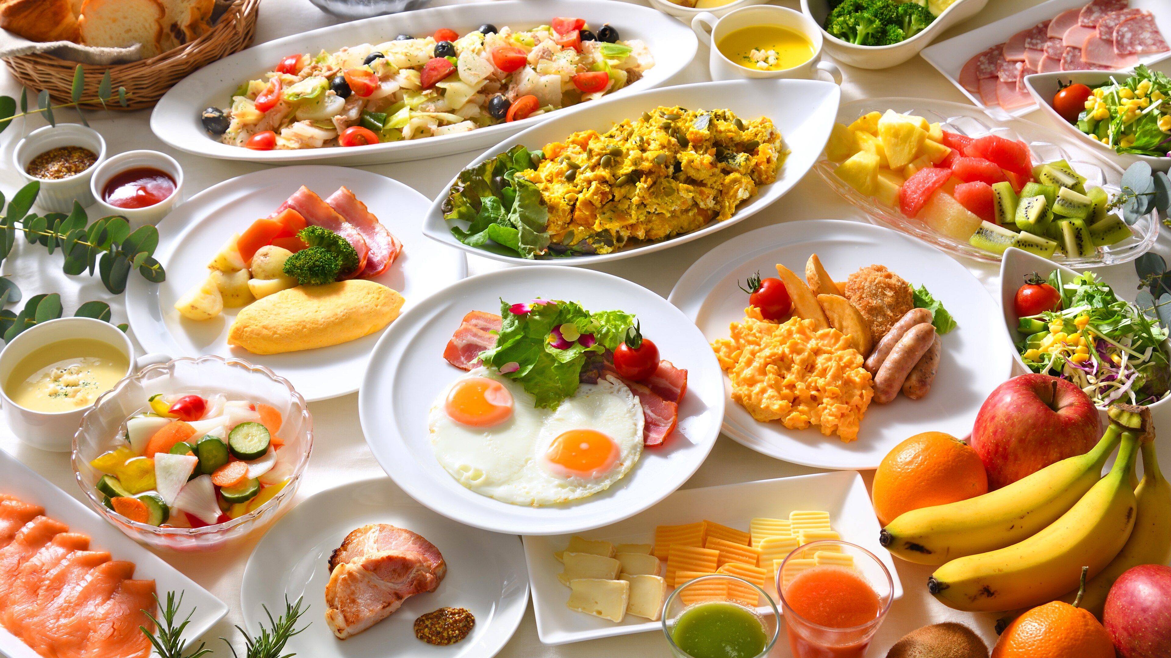 Breakfast buffet Western menu