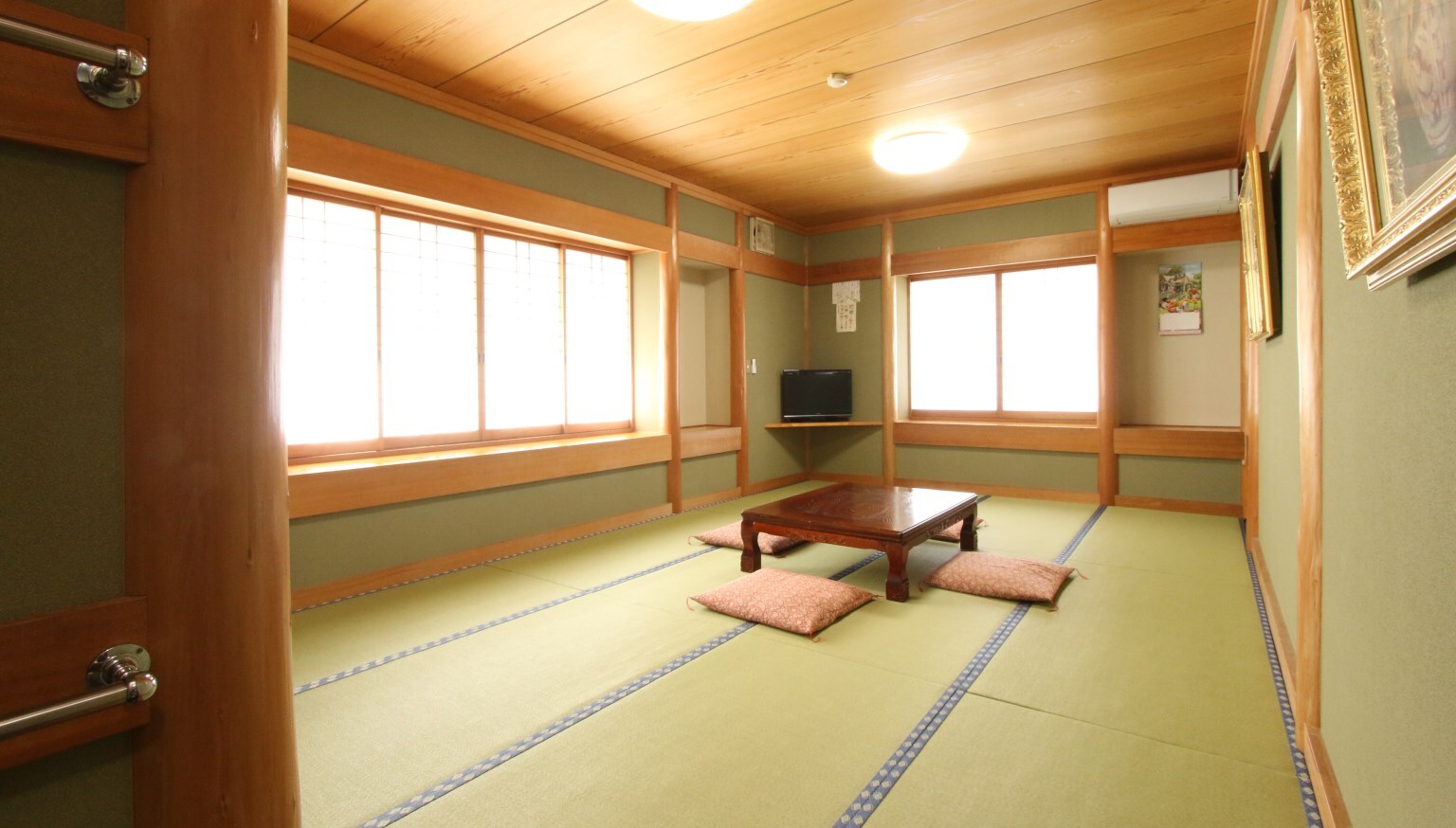 [Kamar bergaya Jepang dengan 12 tikar tatami] Gambaran umum kamar