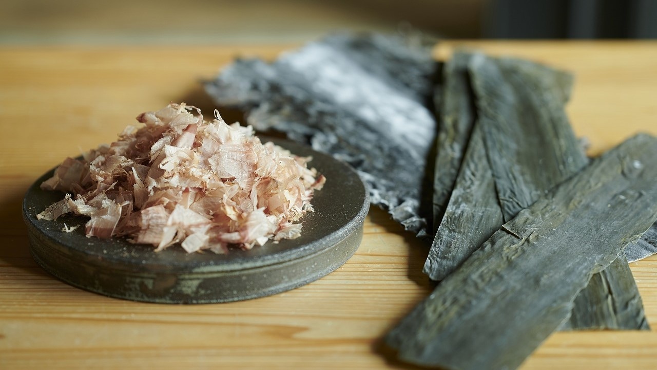 The highest quality Rishiri kelp and dried bonito flakes
