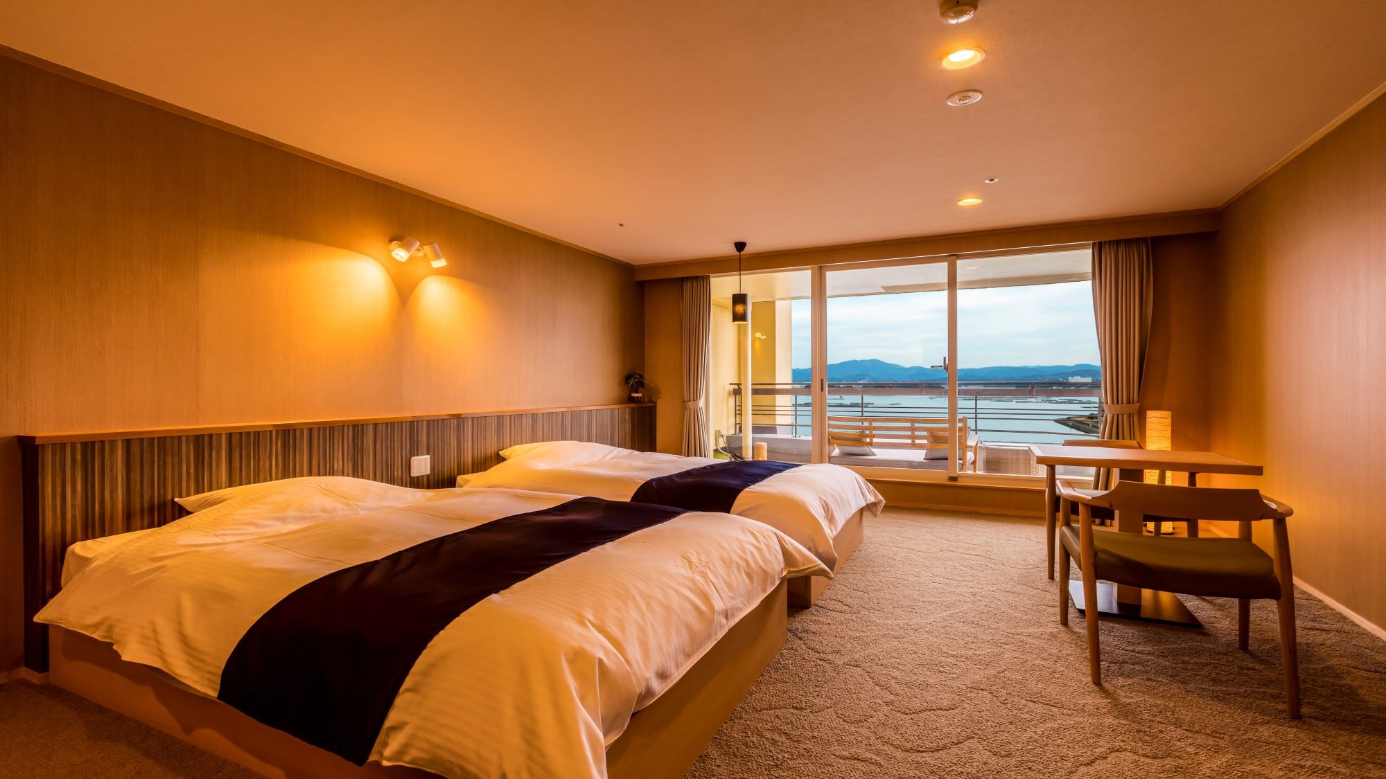 Standard twin * Example of guest room