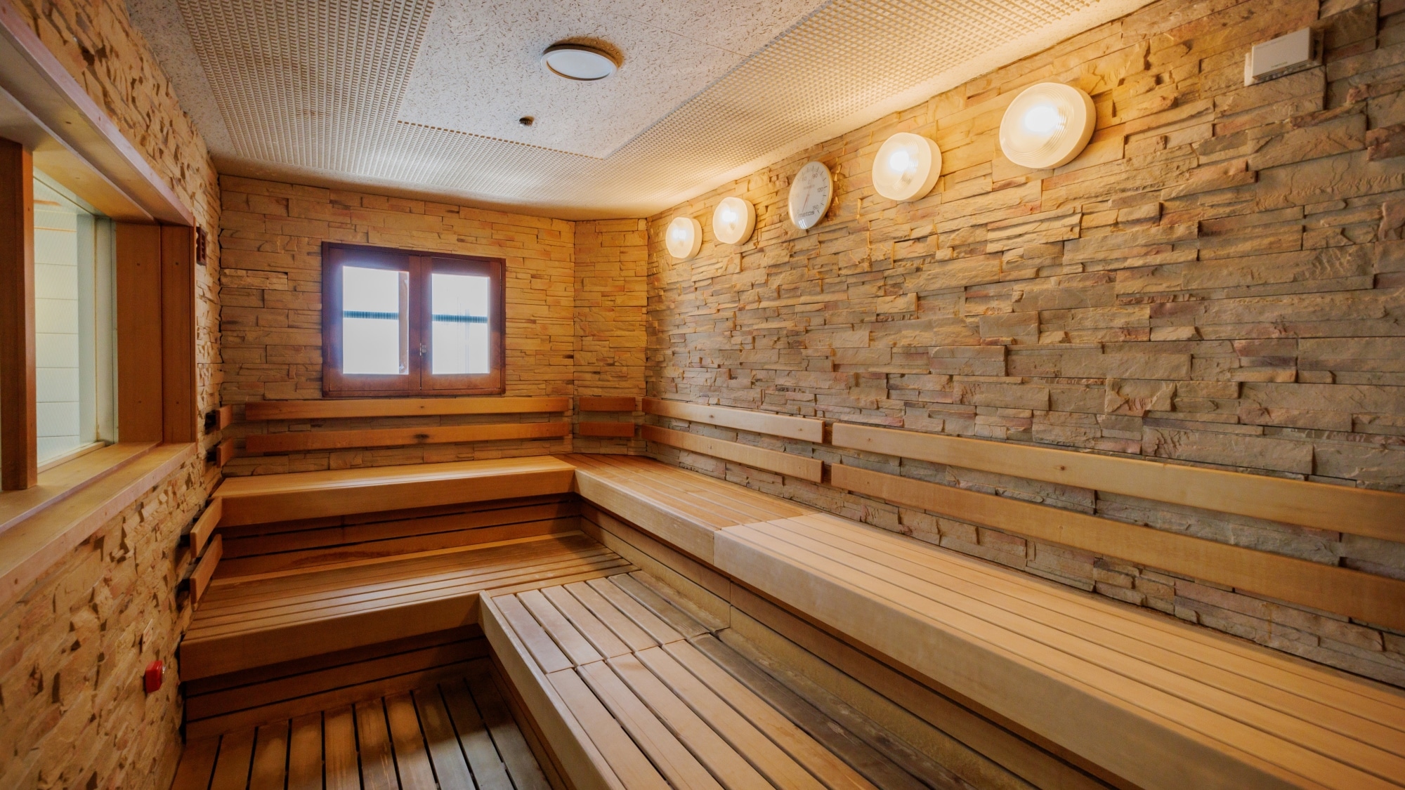 桑拿[Sara Terena天空水療中心]