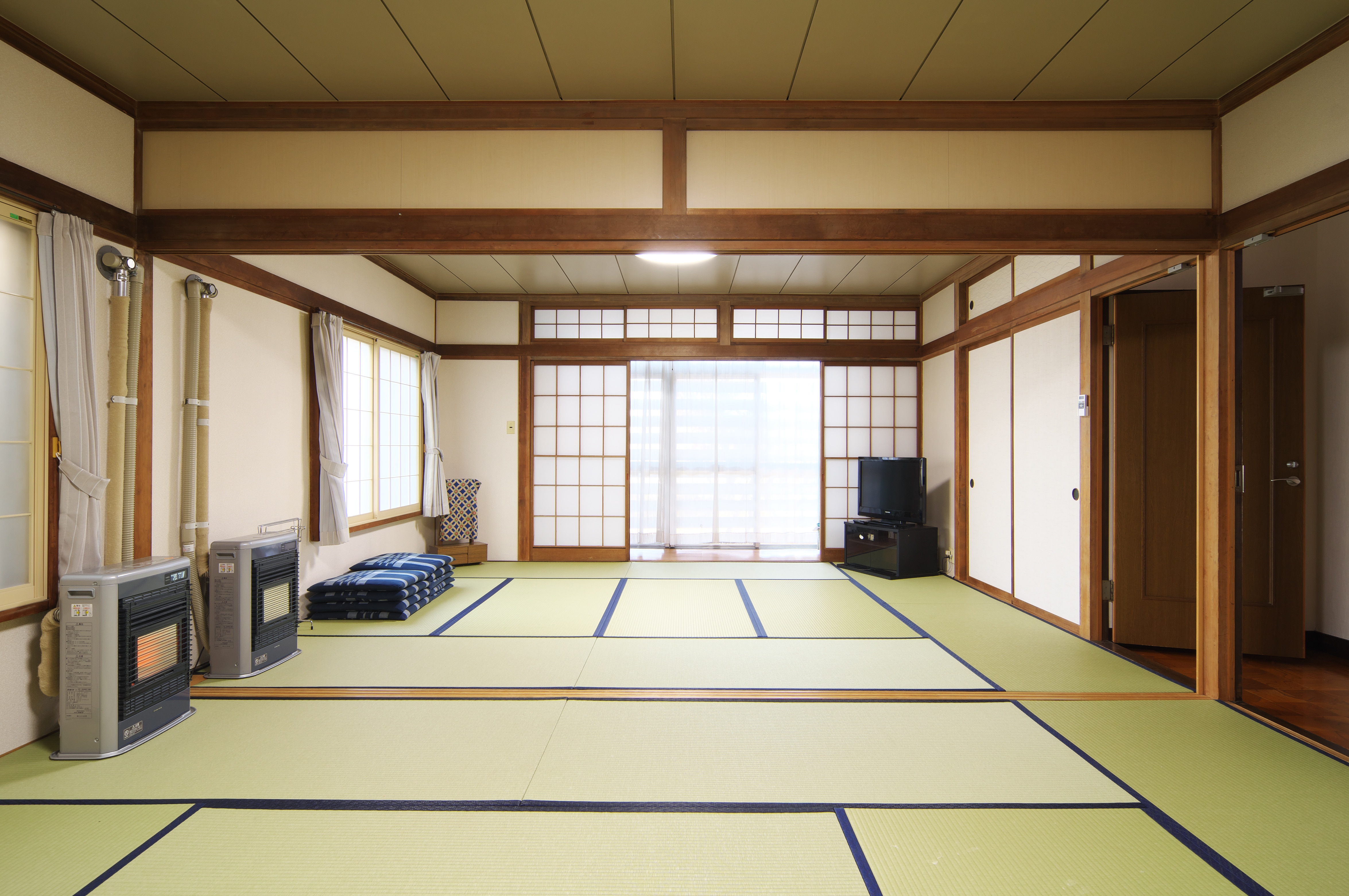 大廳夏季