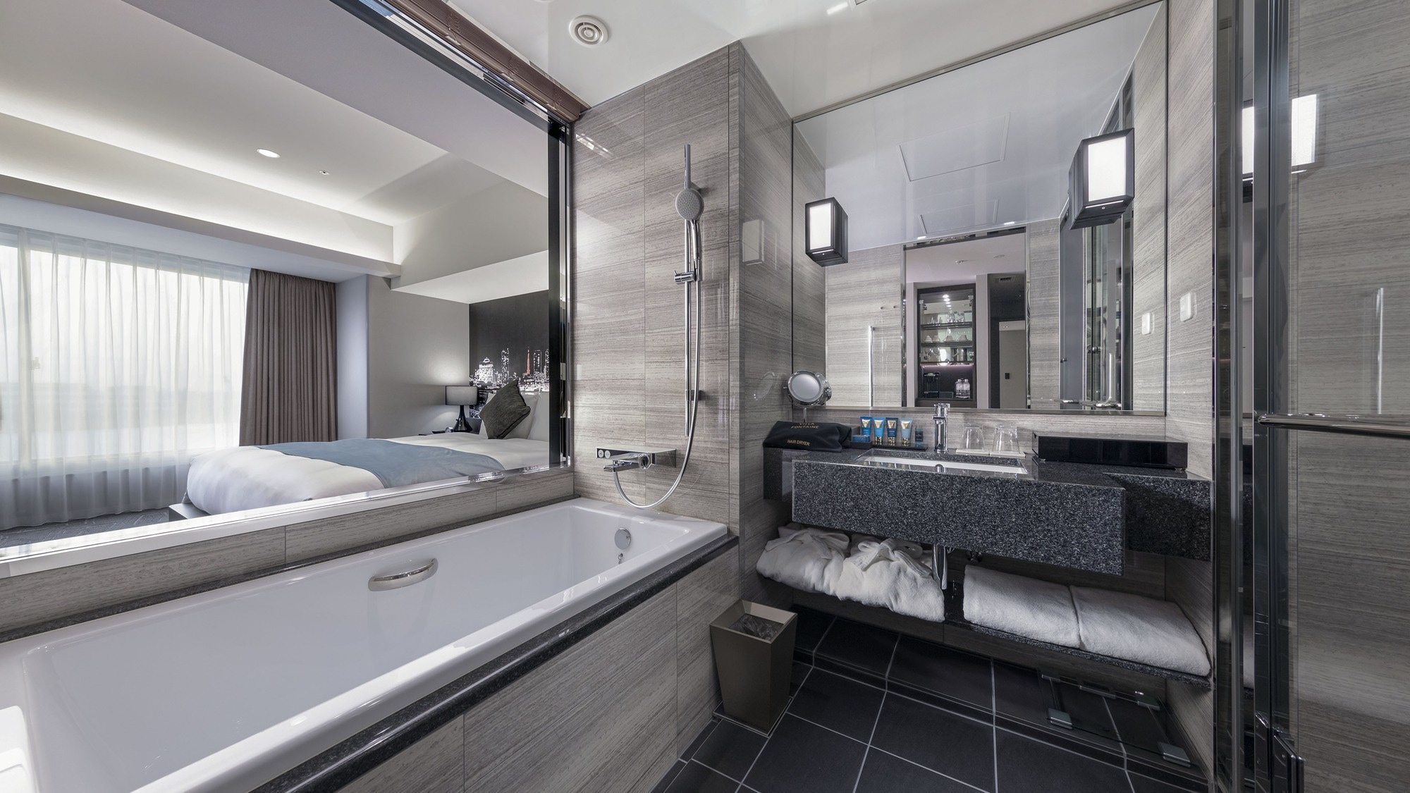Executive room bathroom