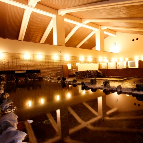 Large communal bath (night light)