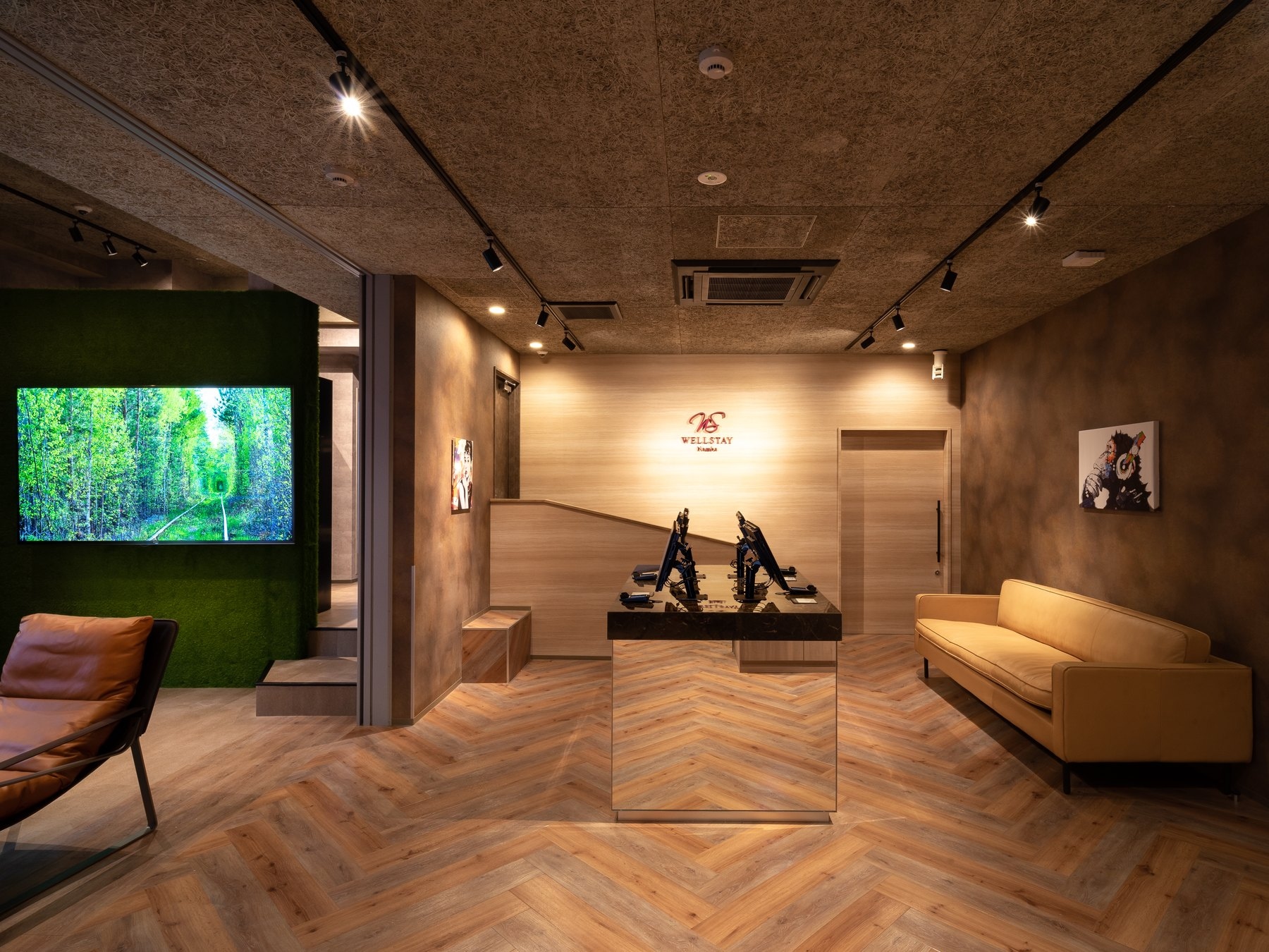 Relax like a cafe space in the lobby