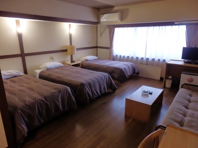 [Triple Room] Recommended for groups and families.