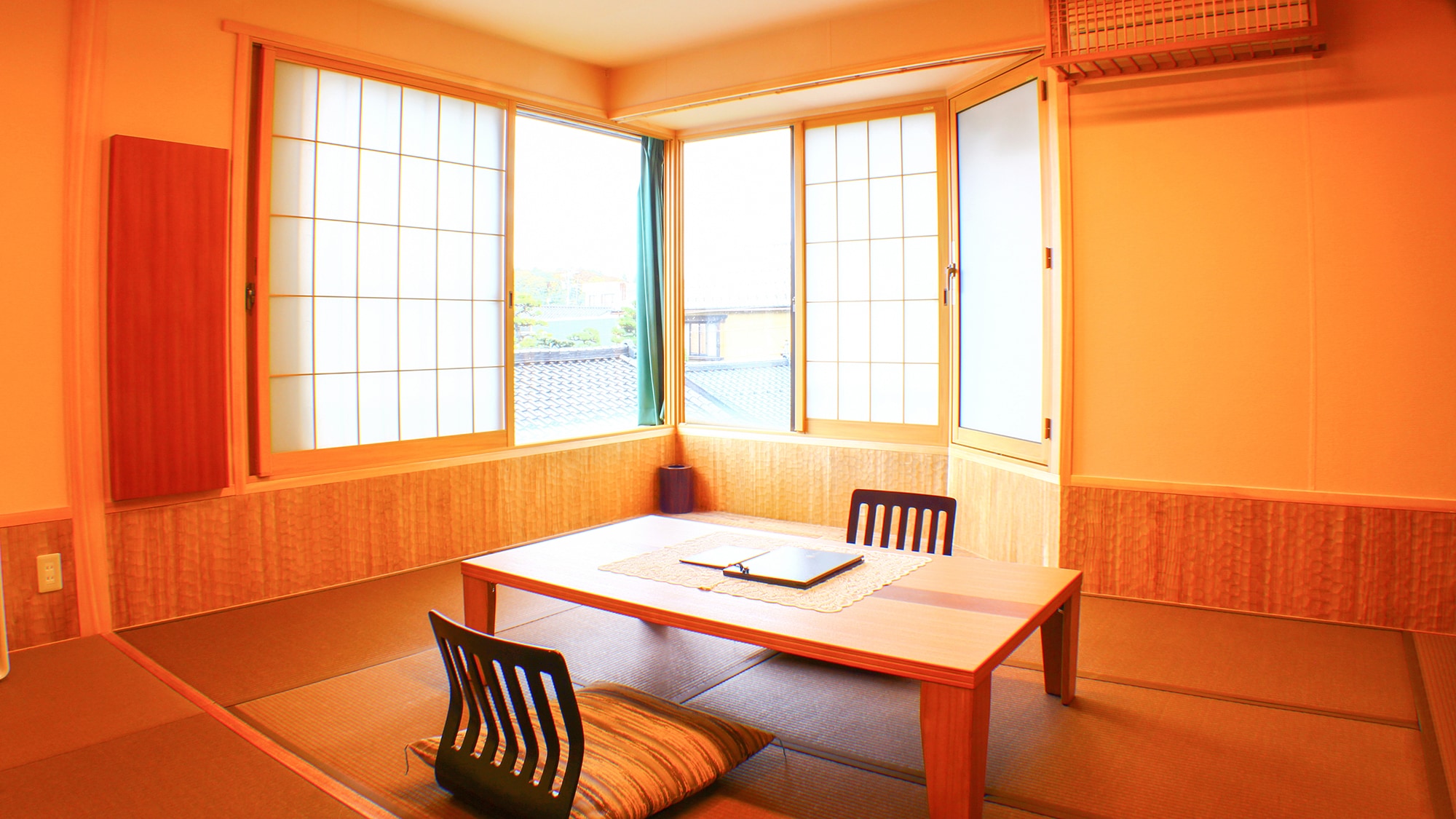 [Main building Jyuraku-kan: Japanese-Western style barrier-free rooms]