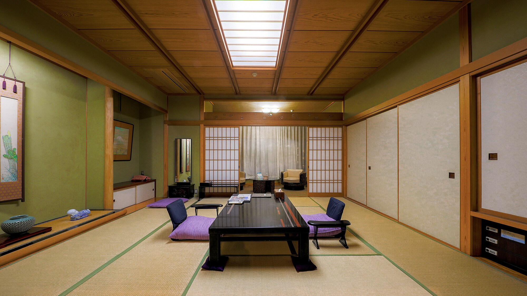 Sea side [Special room 1 room] Japanese-style room 12 tatami mats 34 square meters (Honma 12 tatami mats)