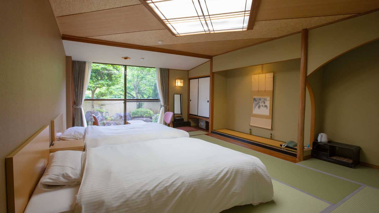 New building Japanese-Western style rooms