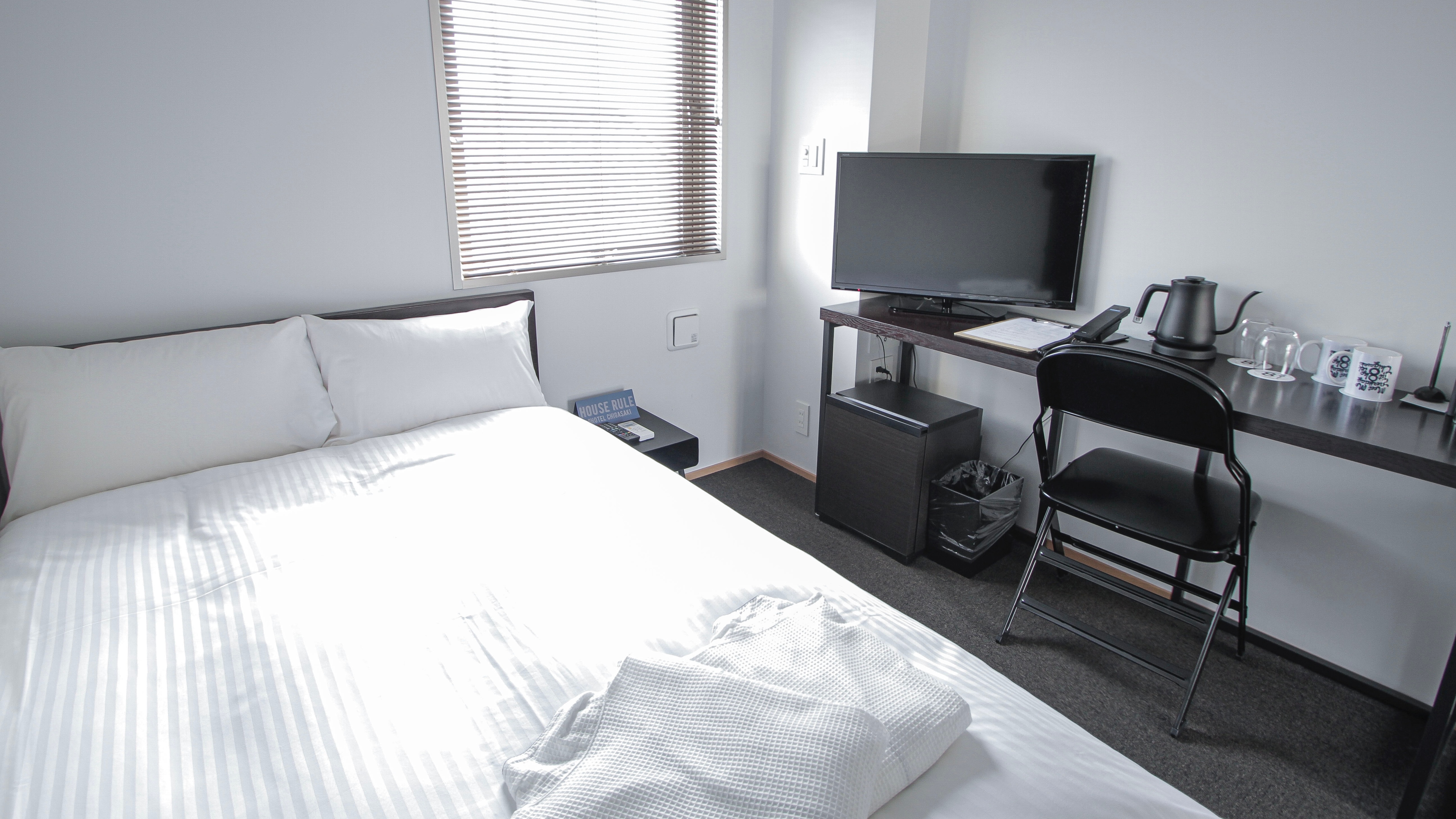 Standard Room (13㎡/Semi-double bed width 120cm x 1/Capacity 1-2 people)