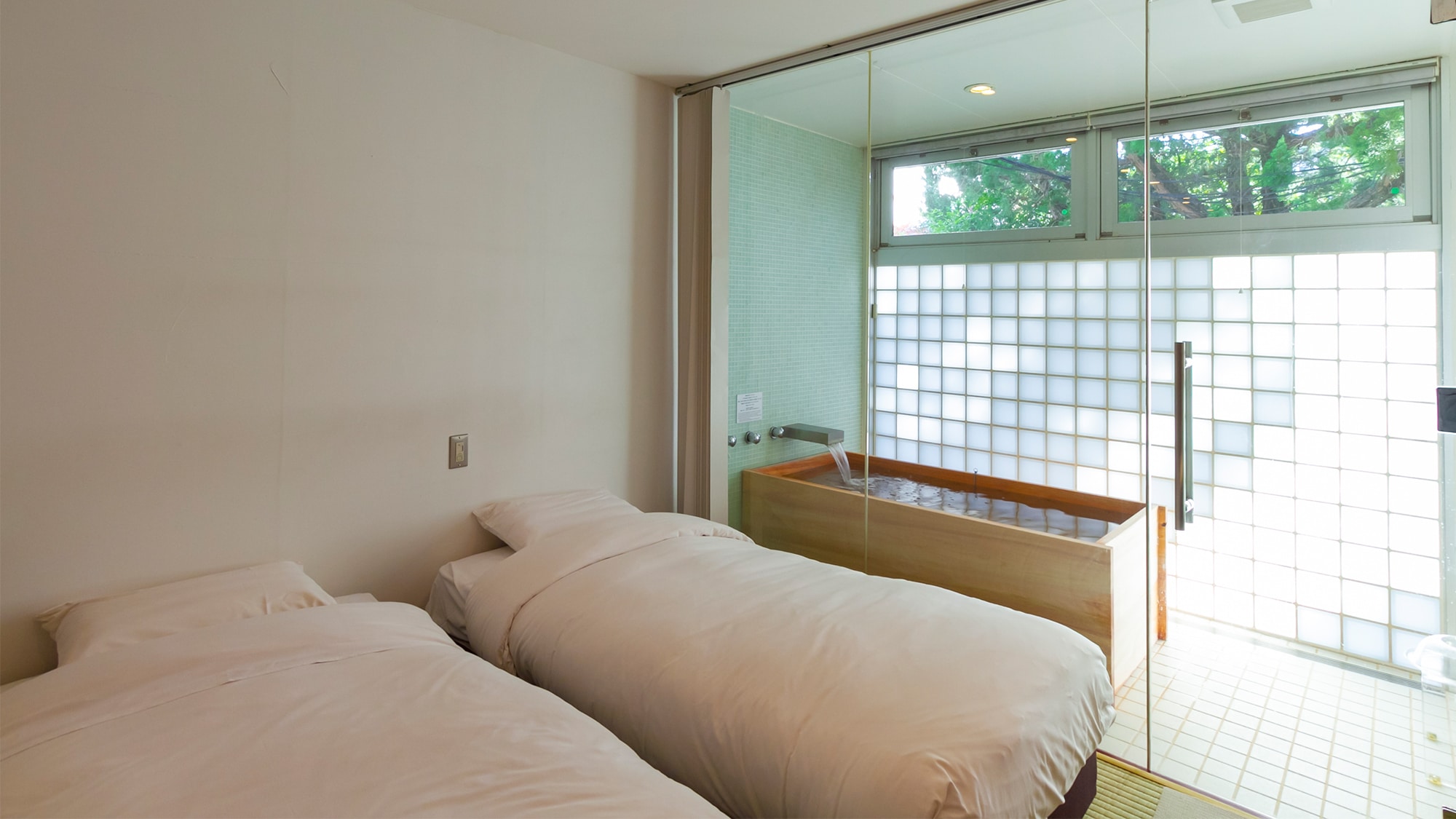 Japanese and Western room with hot spring twin "Kaede" -kaede-
