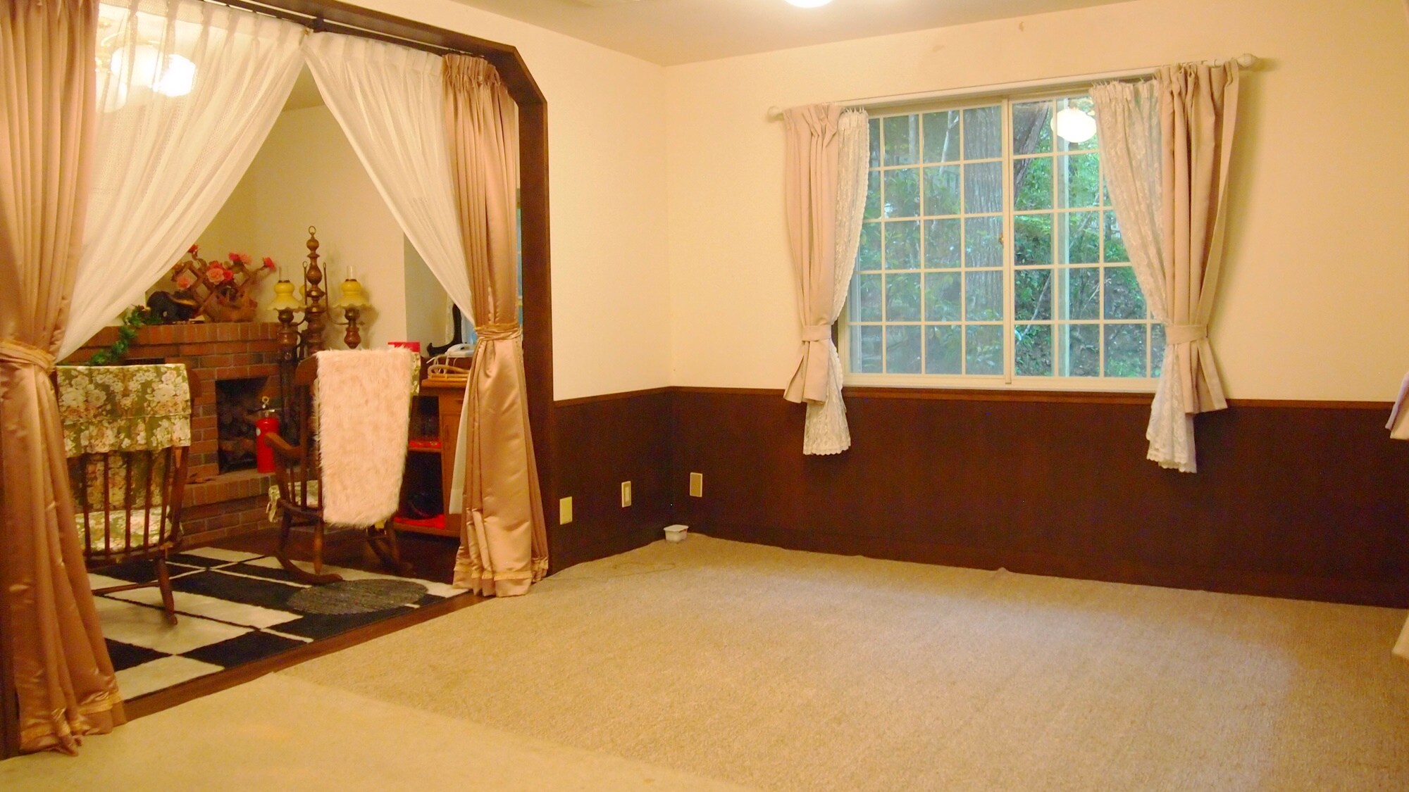 * [Example in the hall] Large hall