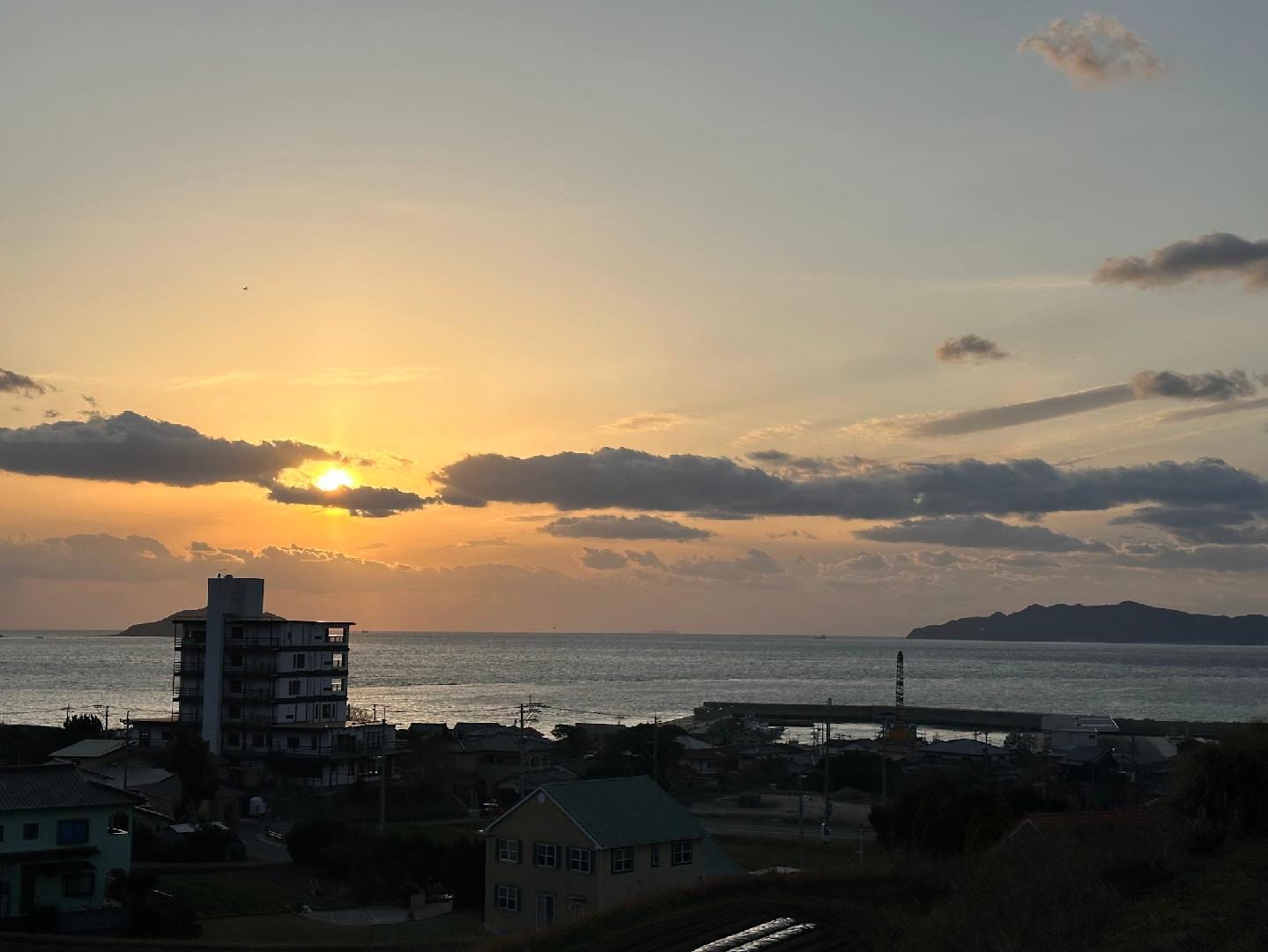 มินชูกุ ชิราอิชิ และพื้นที่โดยรอบ