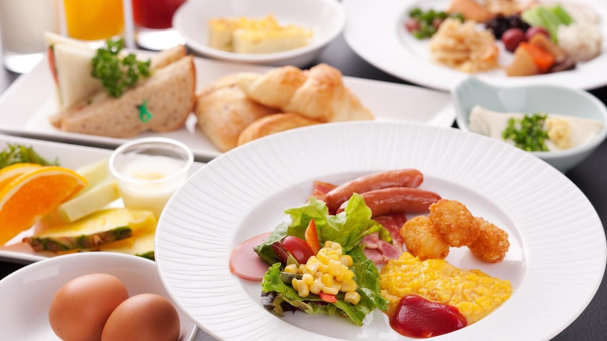 [Breakfast Buffet / Hotel Buffet Restaurant]