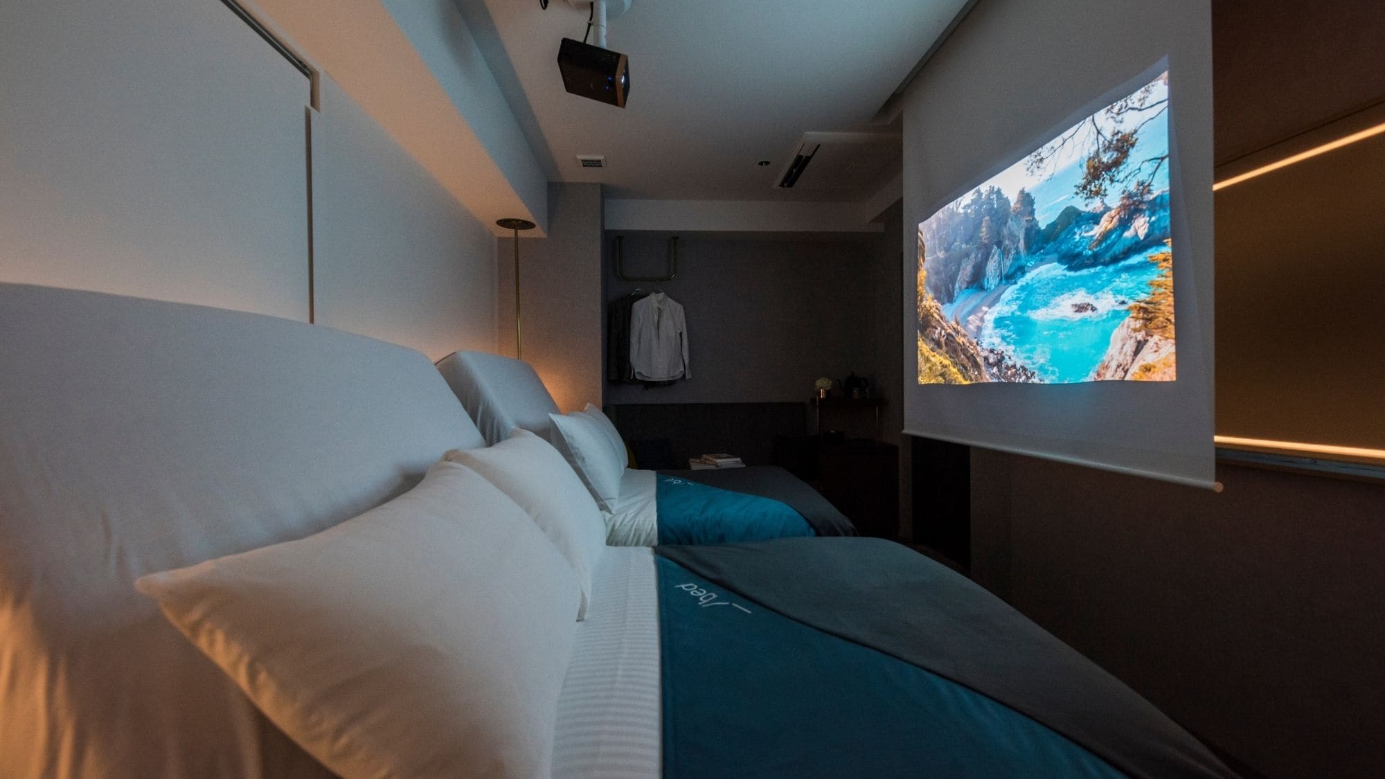 Twin room projector projection scene