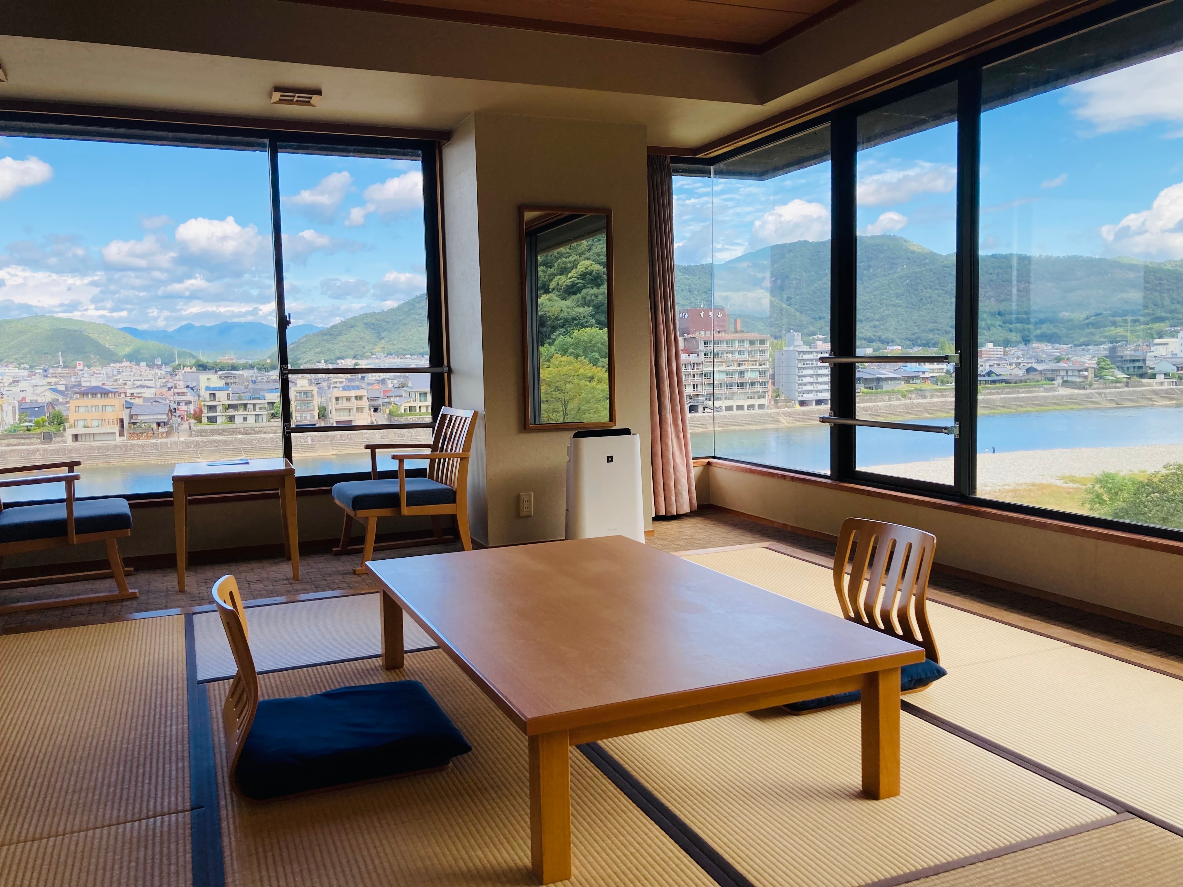 Top floor corner room