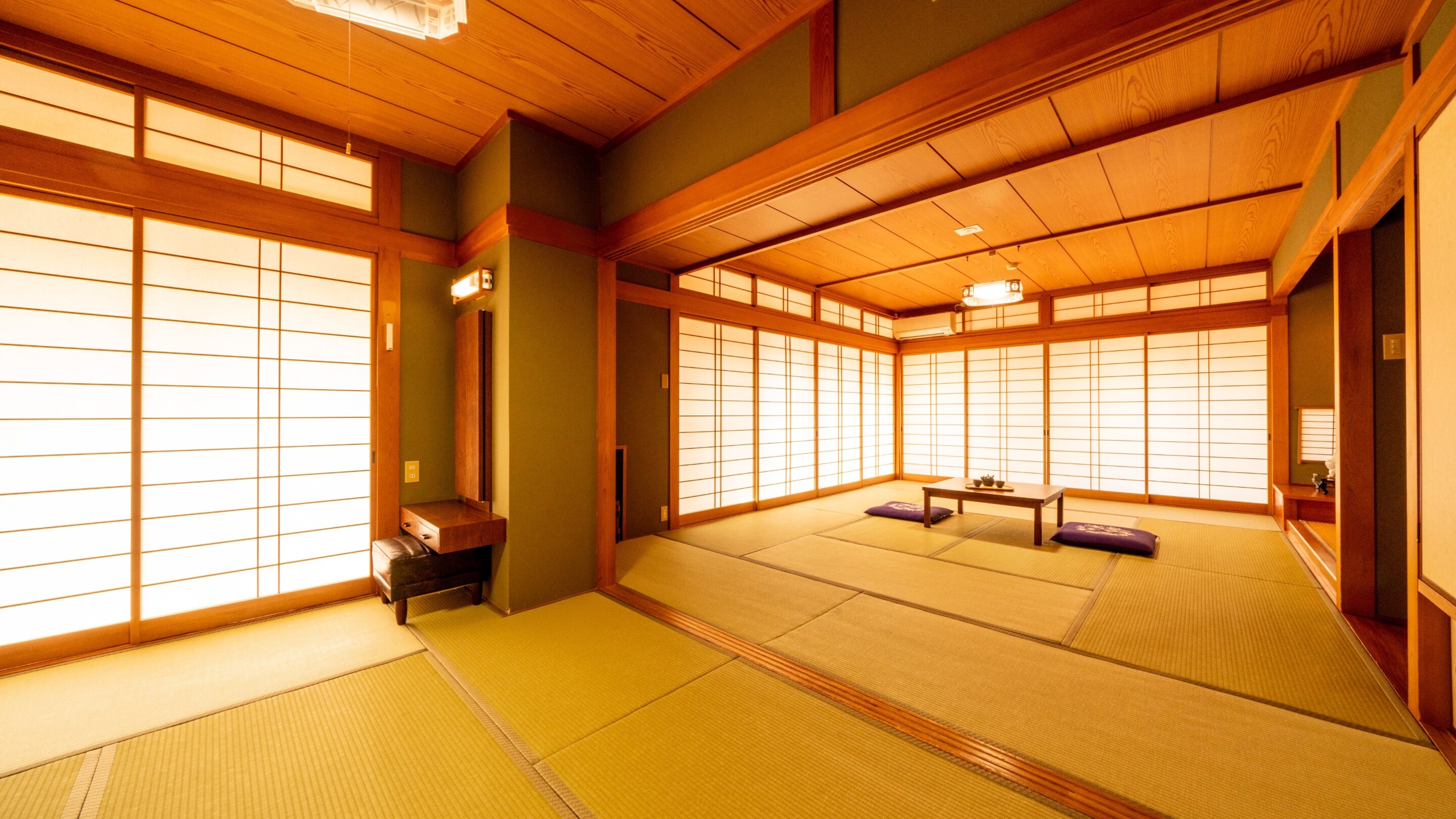 Kamar twin gaya Jepang-Barat Junior Suite (3 kamar) *Contoh kamar tamu
