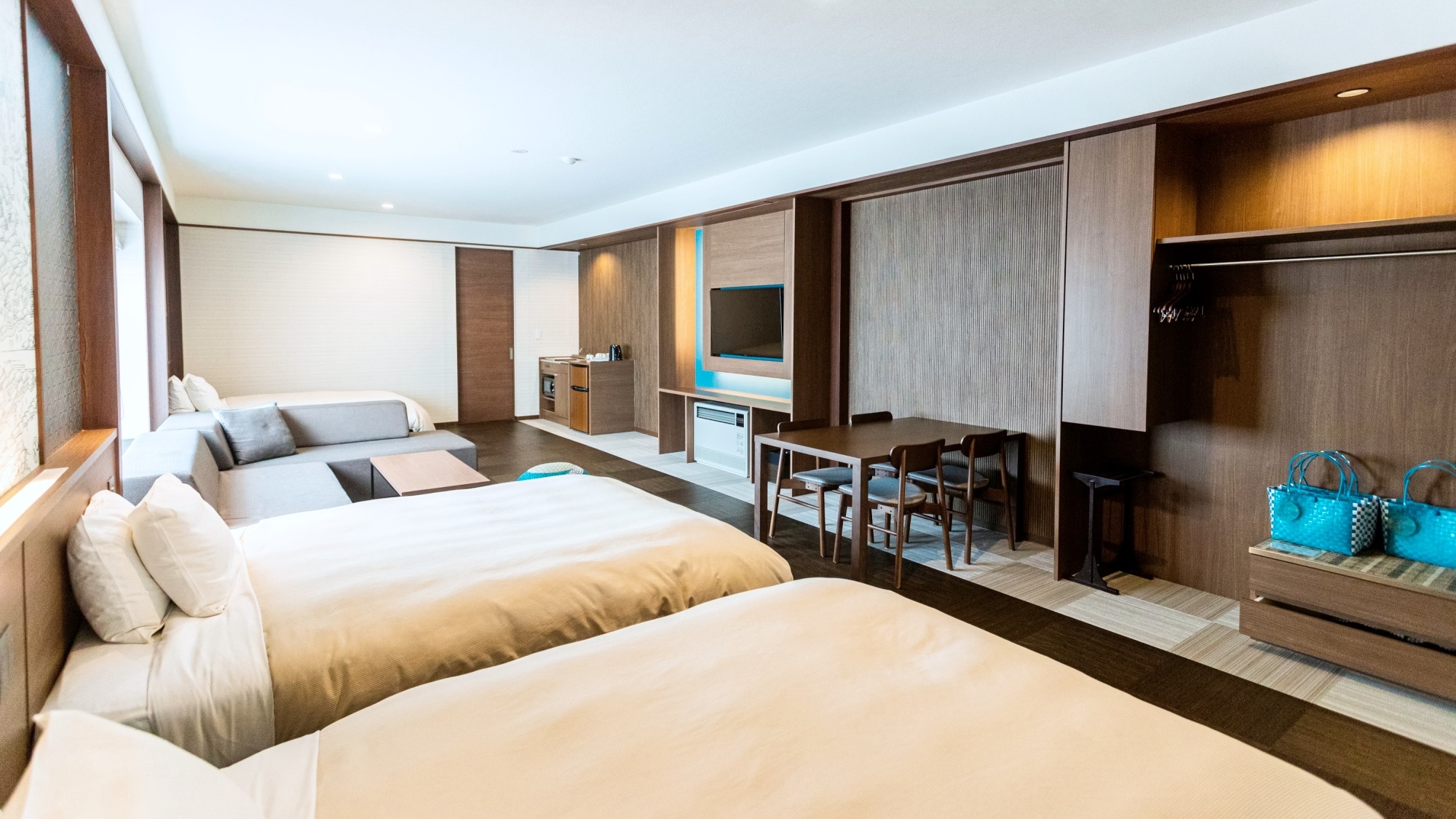 Deluxe twin with open-air bath (with kitchenette) / 66㎡ (example)
