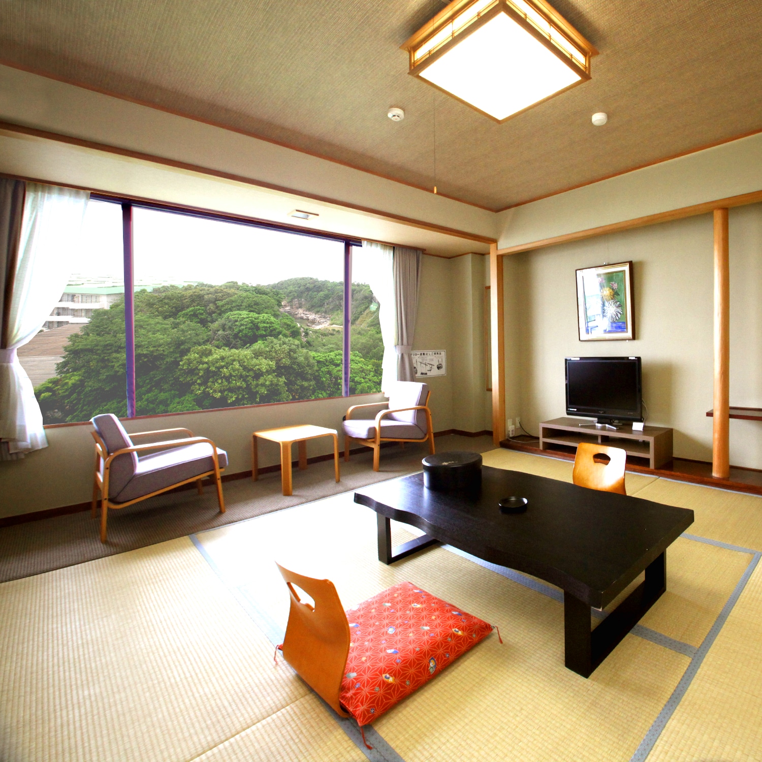 Japanese-style room