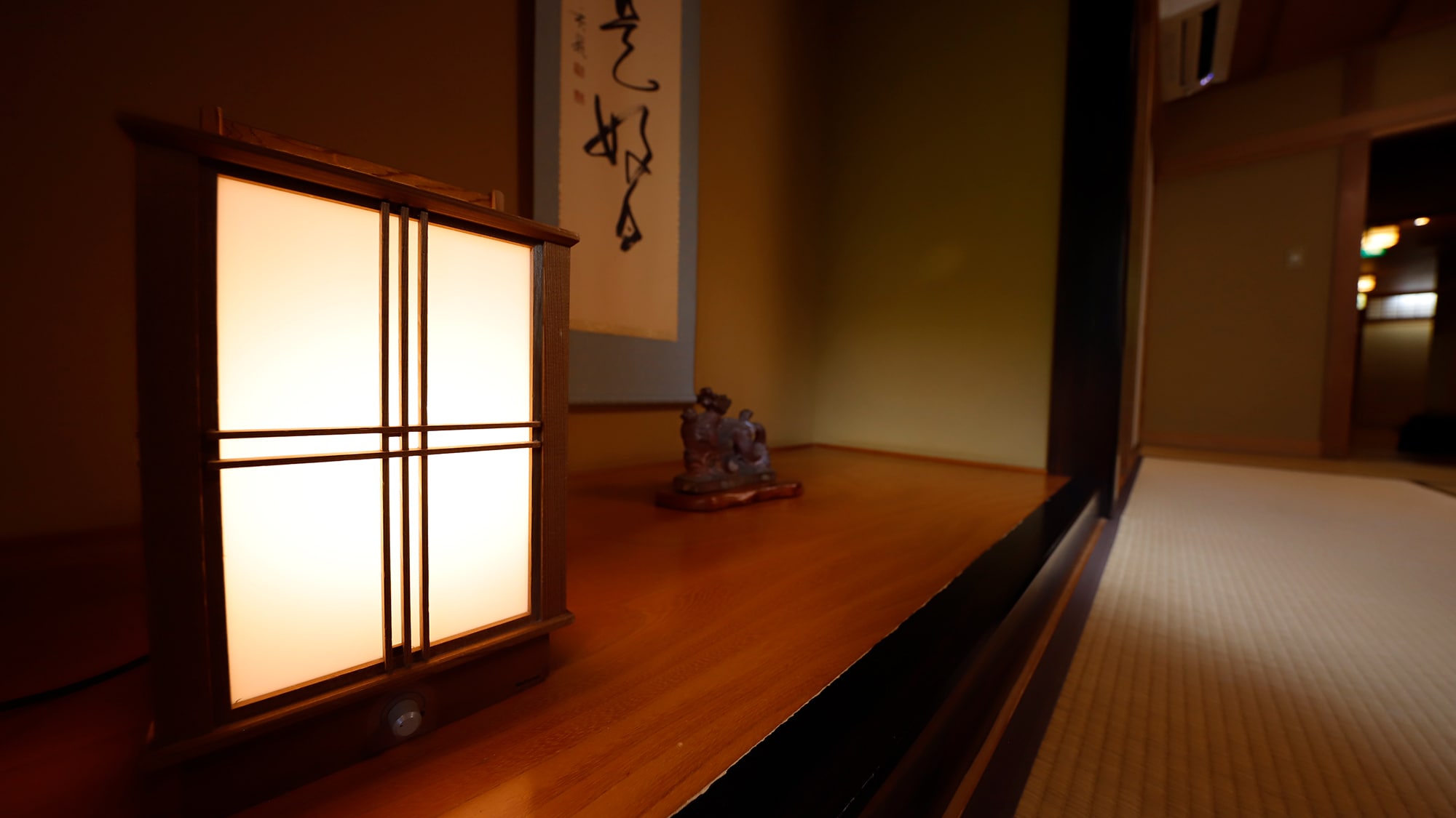 Japanese-style room (10 tatami mats)