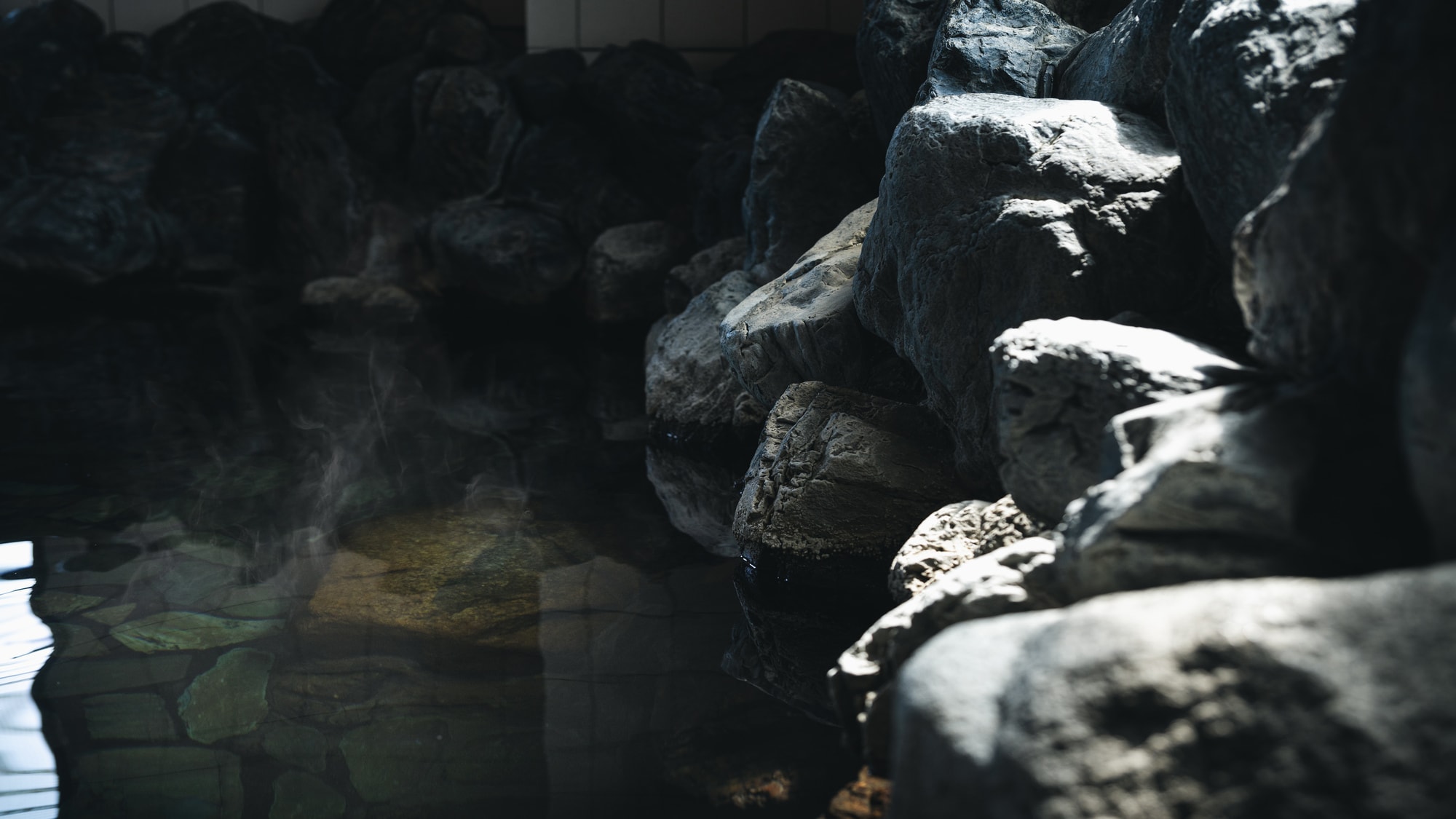 Large communal bath "Rock bath"