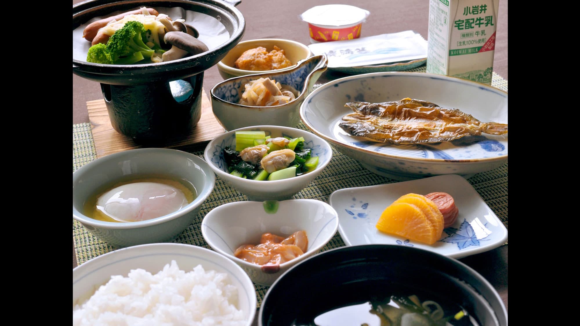 [Breakfast] Have a good breakfast before heading out for mountain climbing or trekking!
