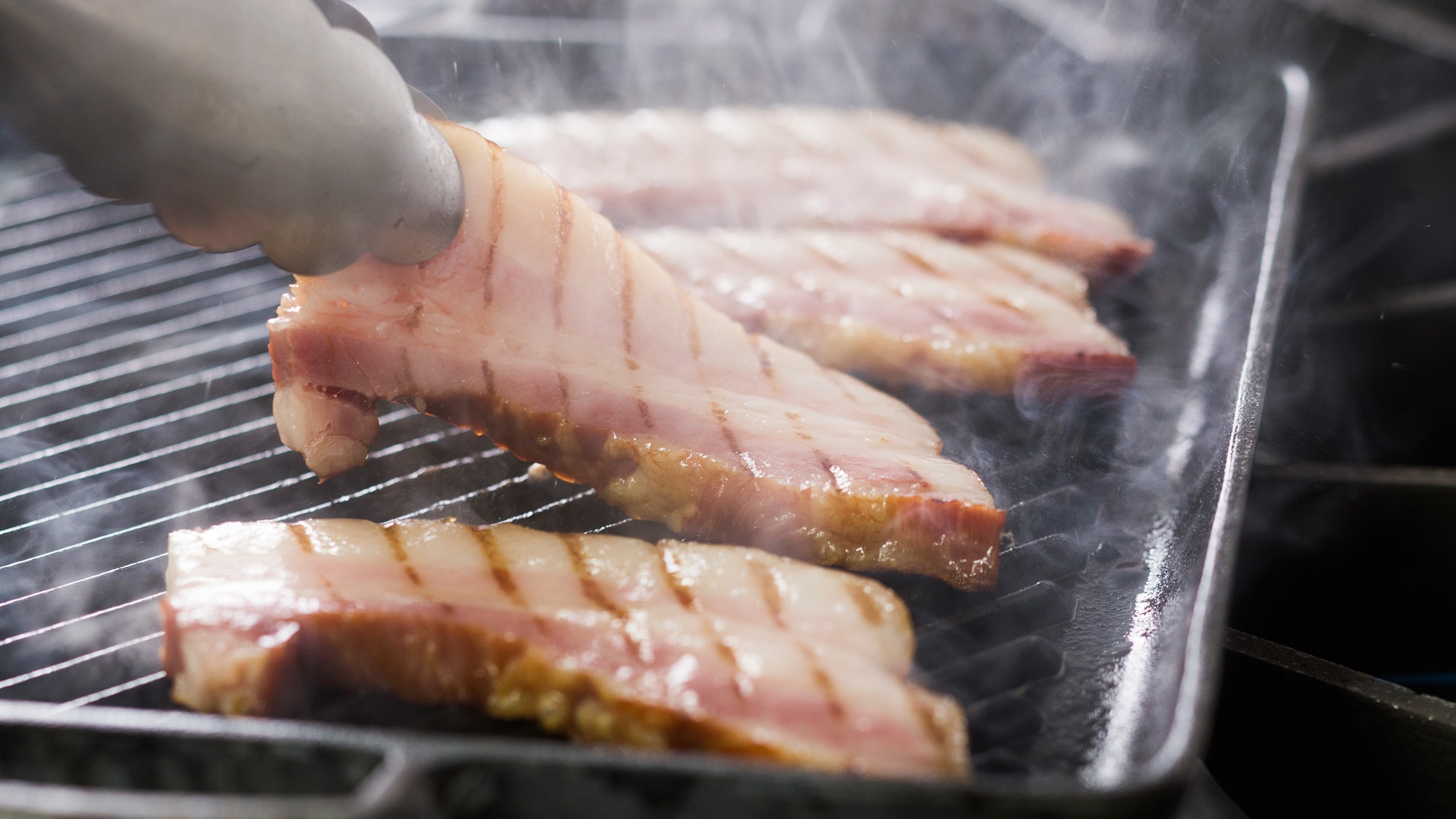 The most popular breakfast menu! Iberian pork bacon