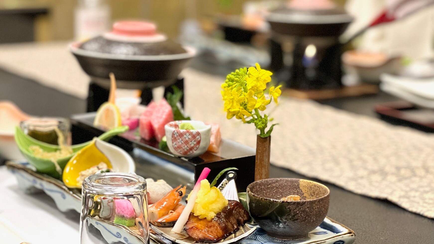 餐廳用餐的圖片