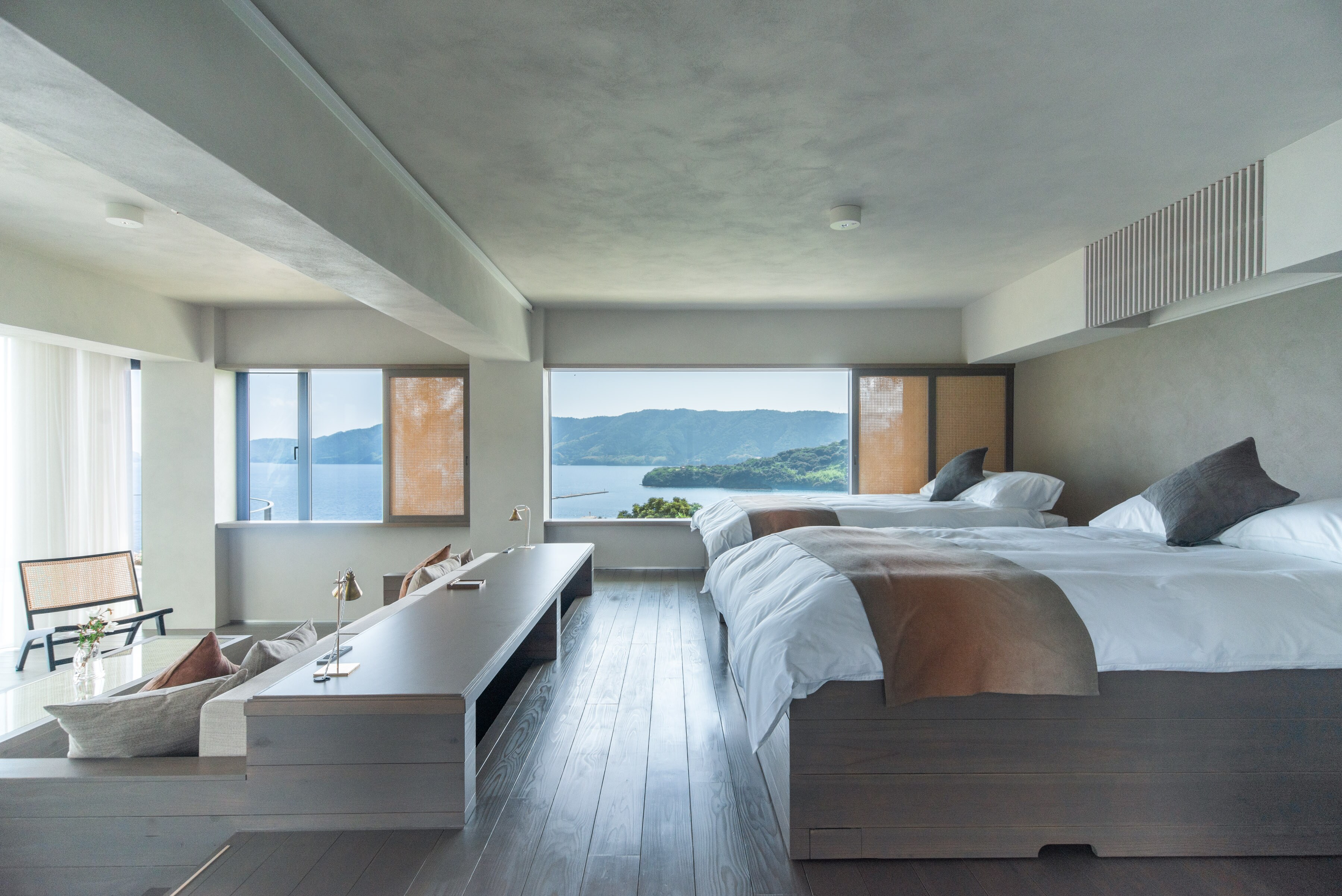 Dinakachi (Ocean View Semi-Suite)