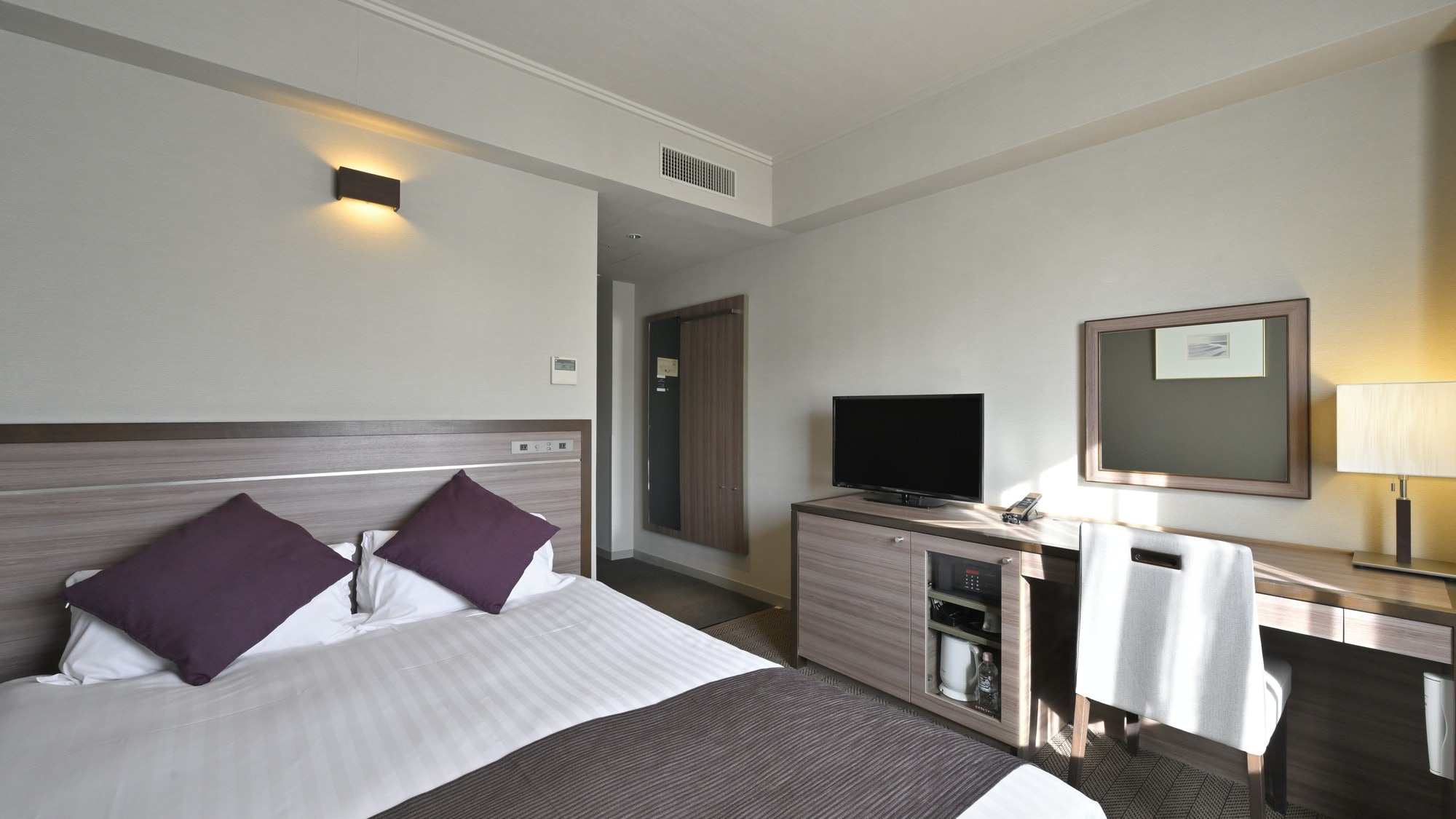 ■Main building Standard double (16.9 square meters/bed width 160 cm)