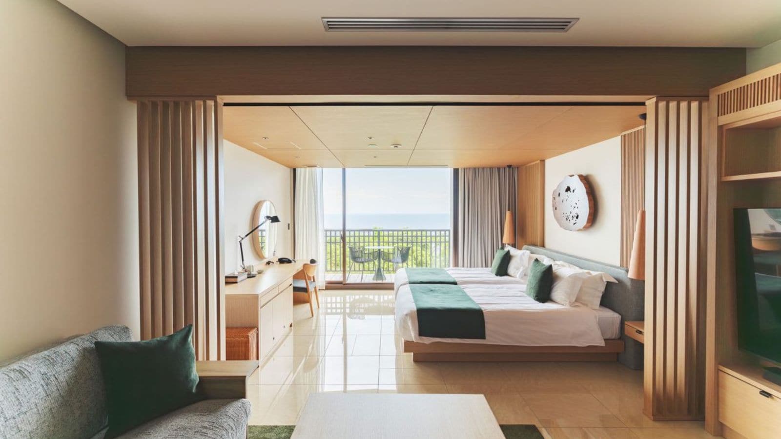 Phòng khách của phòng suite nhỏ Sankara