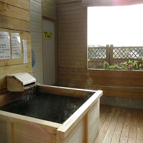 [Bath] Open-air bath in guest room with natural hot spring water