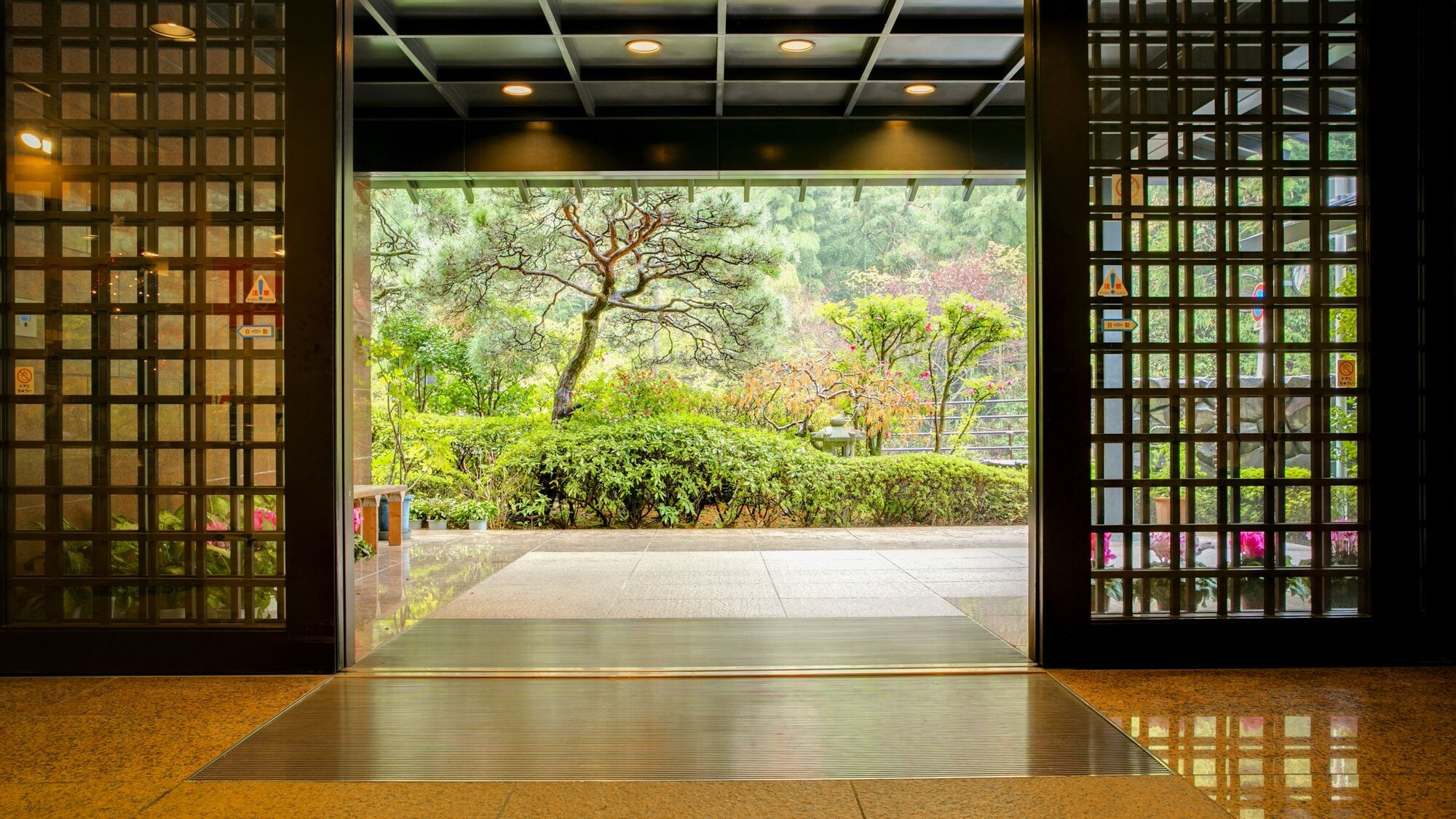 Entrance image