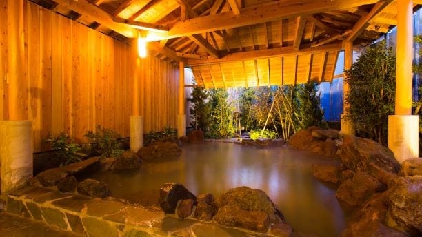 1st floor open-air bath
