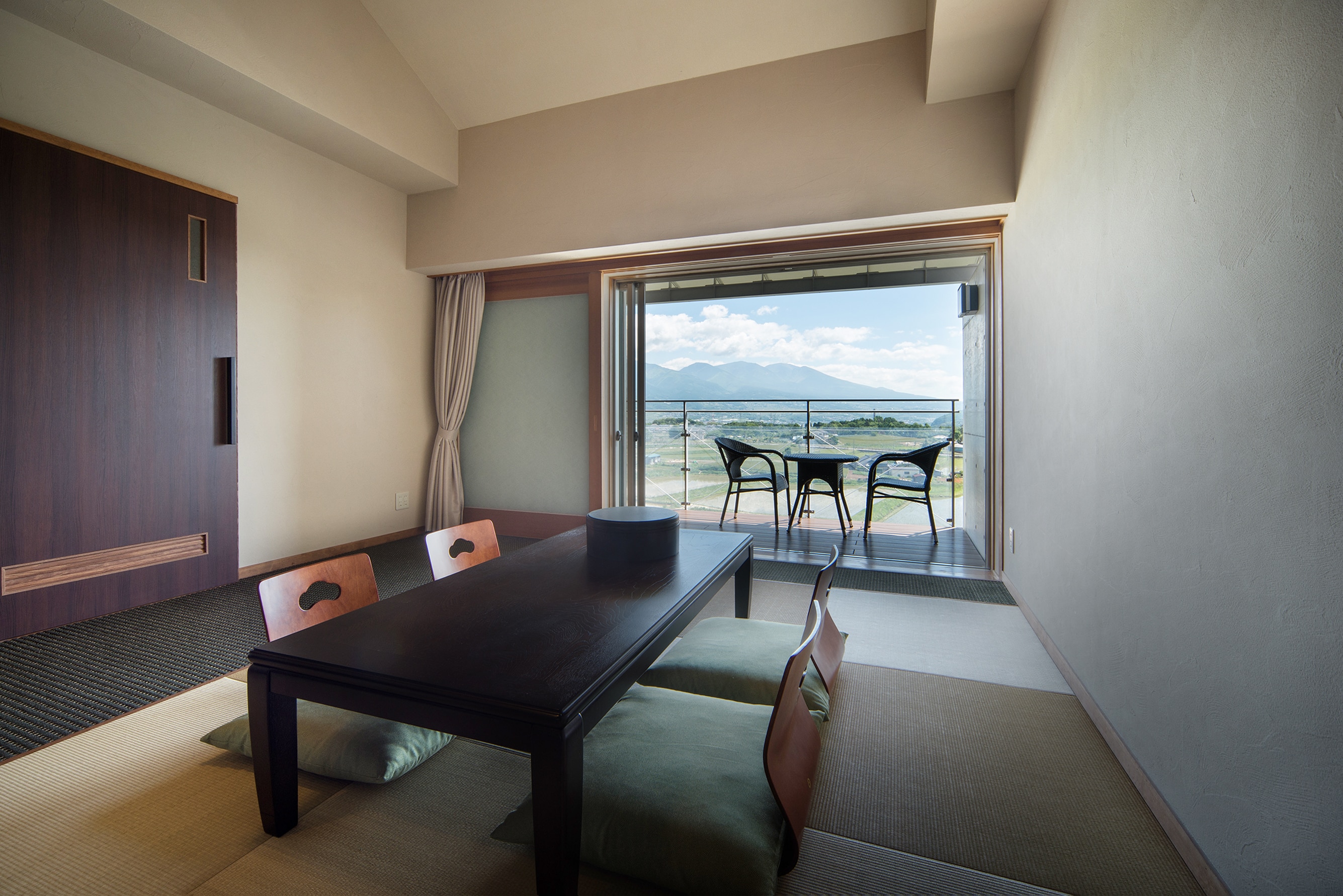 Japanese-Western style room