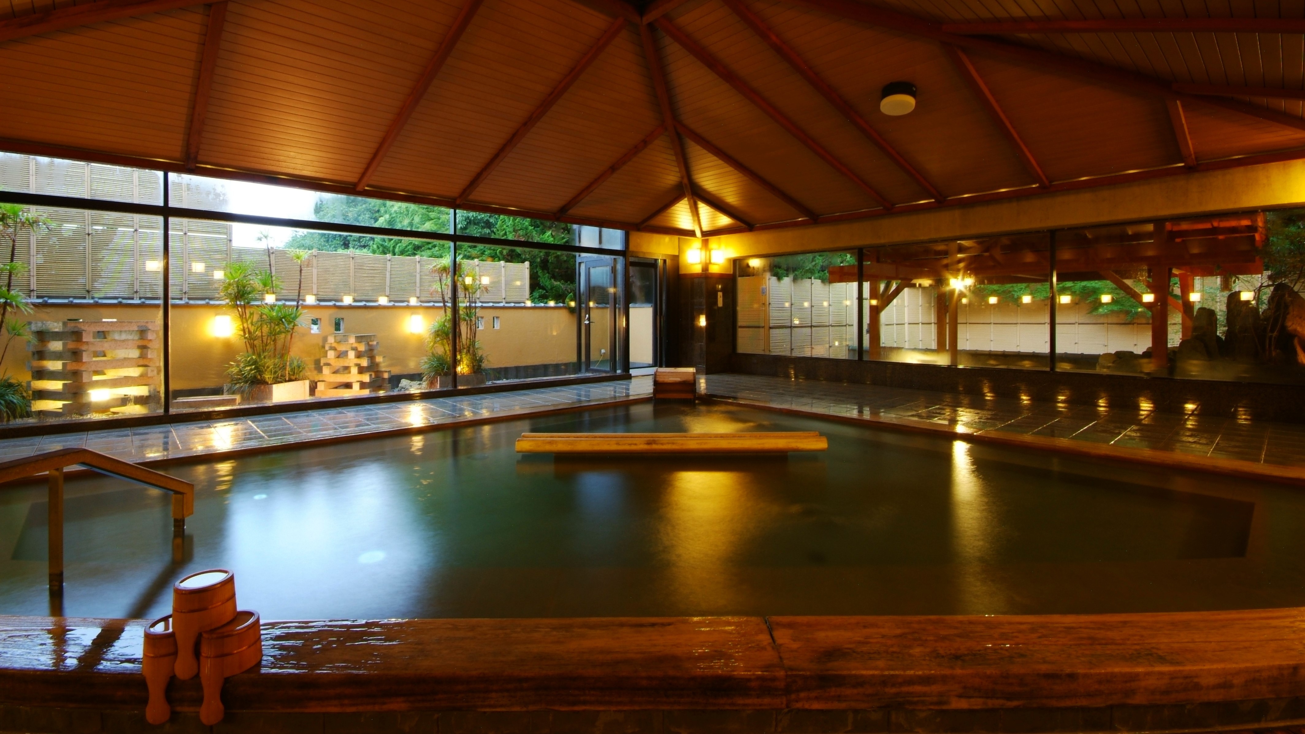 Public bath Bankara no Yu