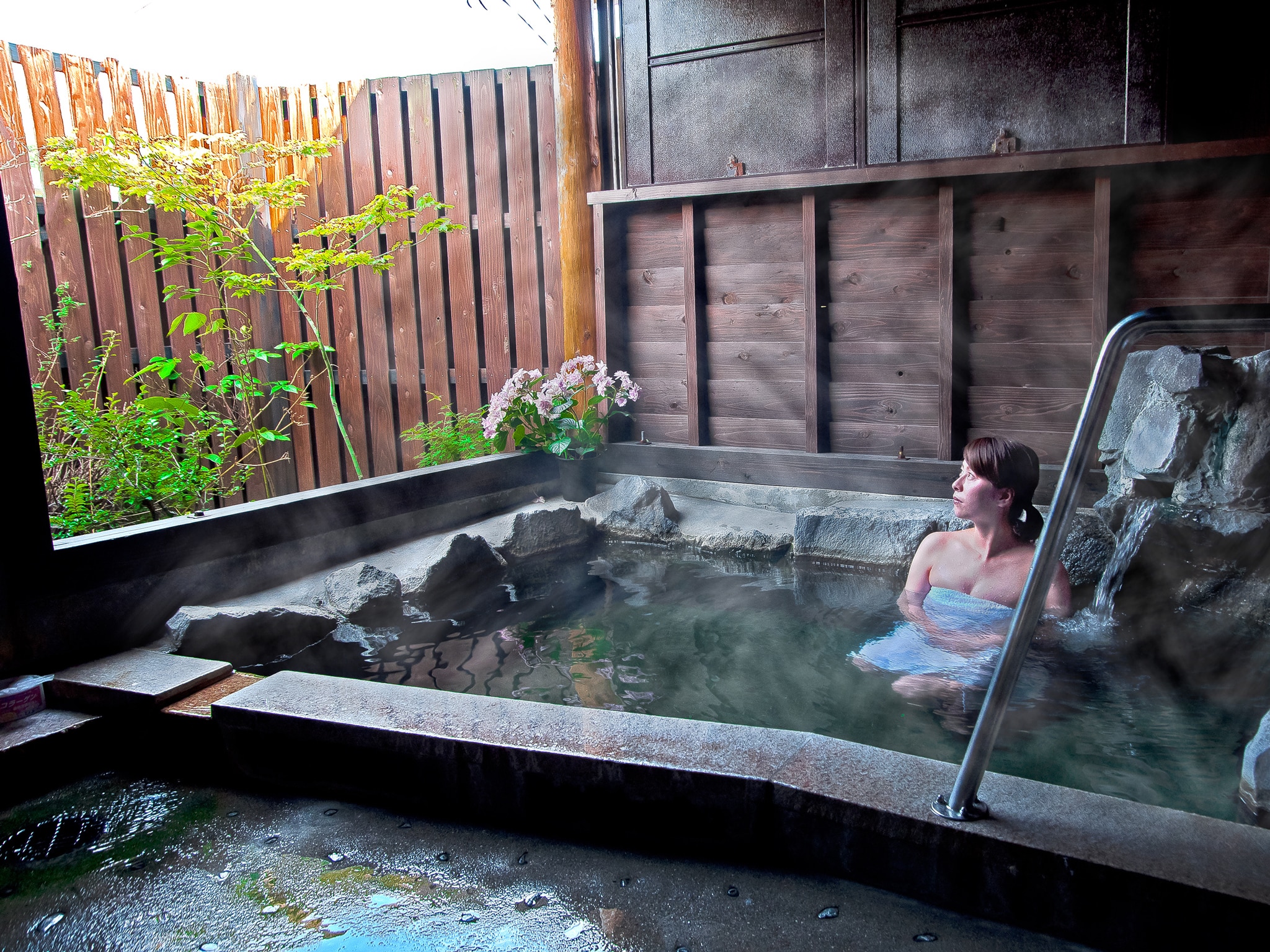 Private bath "Hanabusa no Yu"